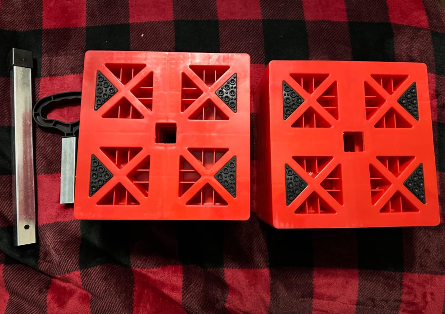 Homeon Wheels RV Leveling Blocks, 10-Pack Non-Slip Camper Levelers customer photo 2