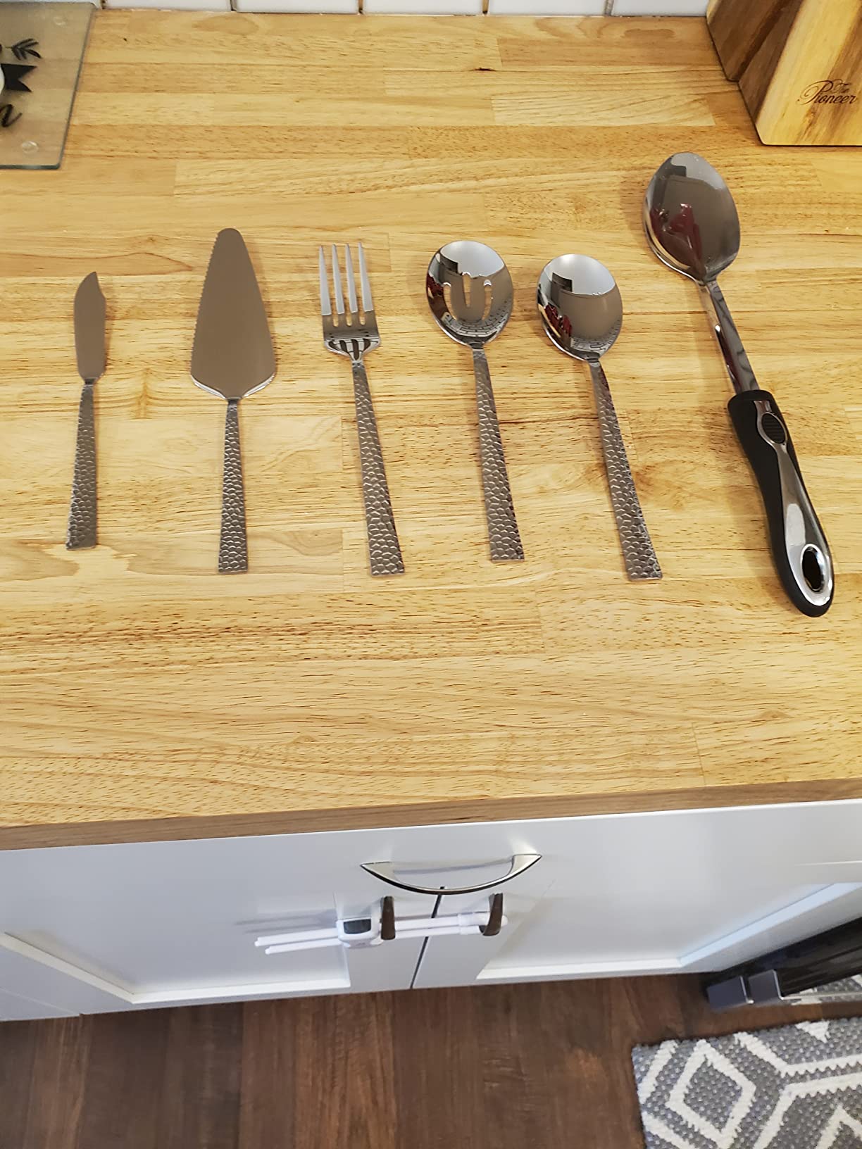 E-far Hammered Serving Utensils, 5-Piece Stainless Steel Square Hostess Serving Set for Buffet Party Kitchen Restaurant, Mirror Finished & Dishwasher Safe customer photo 1