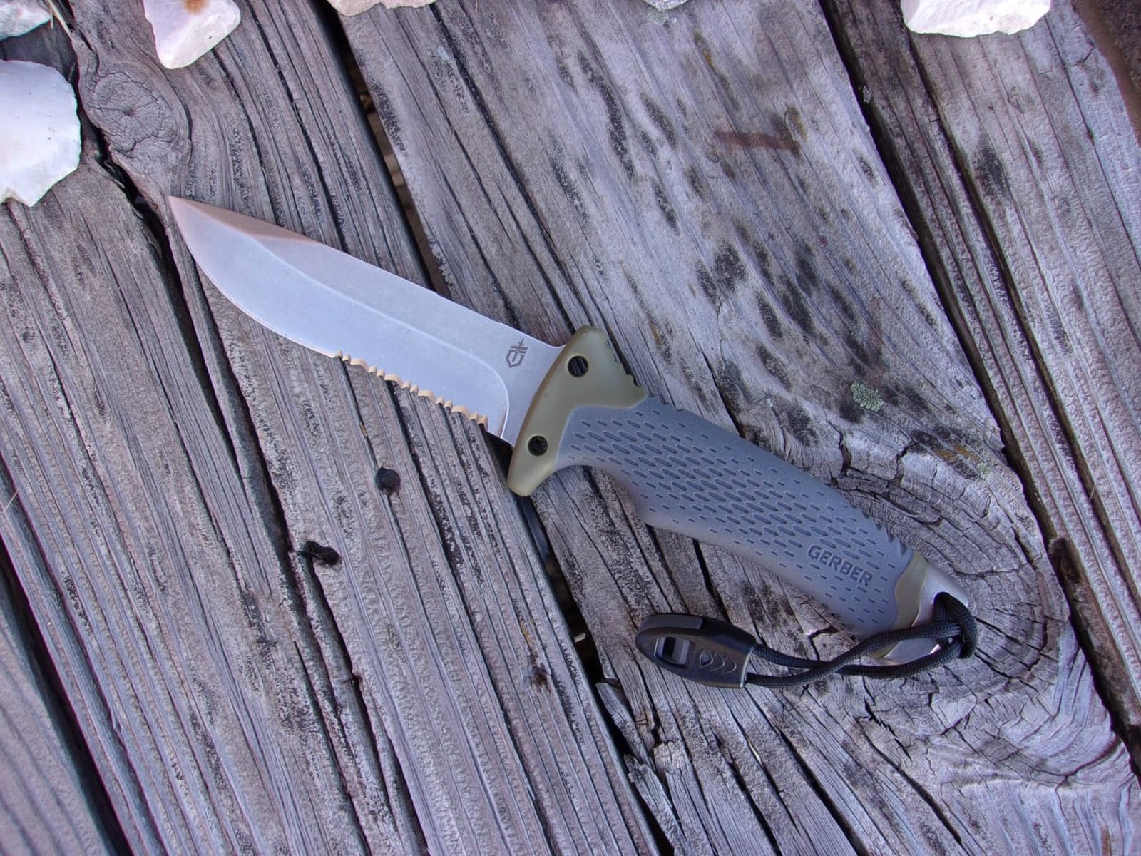 Gerber Ultimate Fixed Blade Knife w/Sheath, Knife Sharpener, Ferro Rod customer photo 2