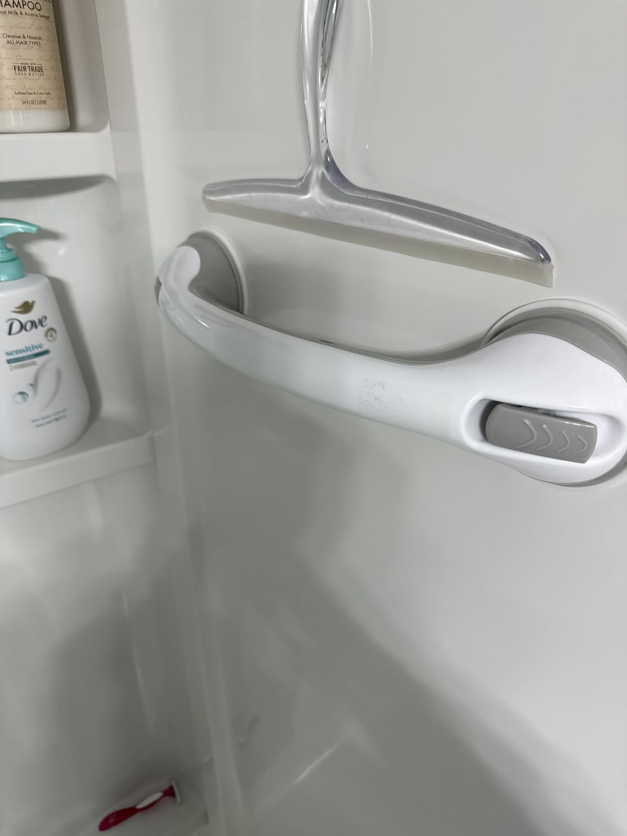Safe-er-Grip Suction Cup Grab Bars for Bathtubs & Showers, White, 12 inches customer photo 1