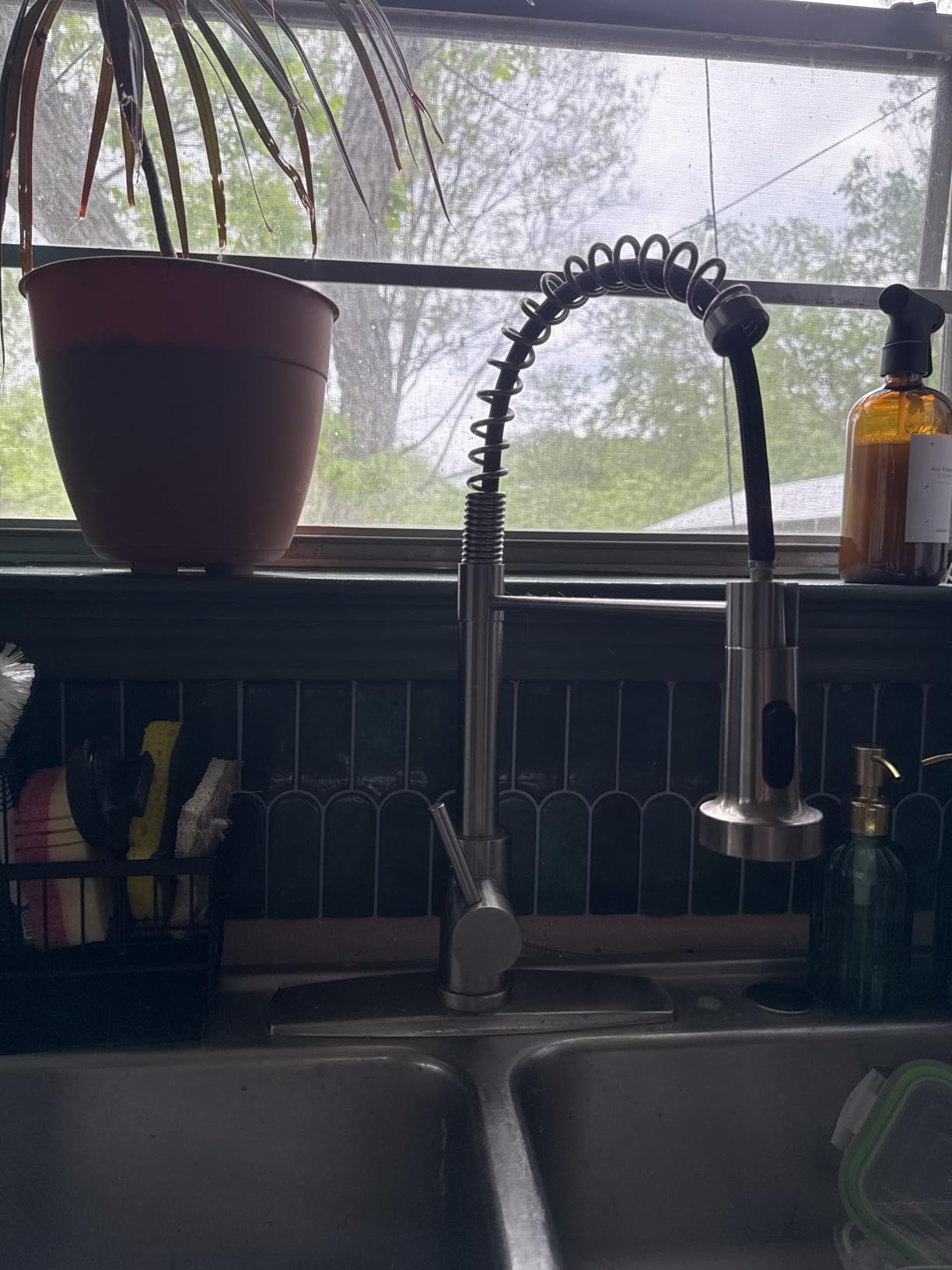 FORIOUS Kitchen Faucet Pull Down Sprayer, Classic High Arc, Brushed Nickel customer photo 1