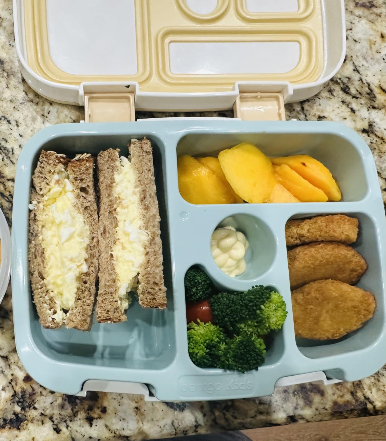 Bentgo Kids Prints Leak-Proof 5-Compartment Bento-Style Kids Lunch Box customer photo 1
