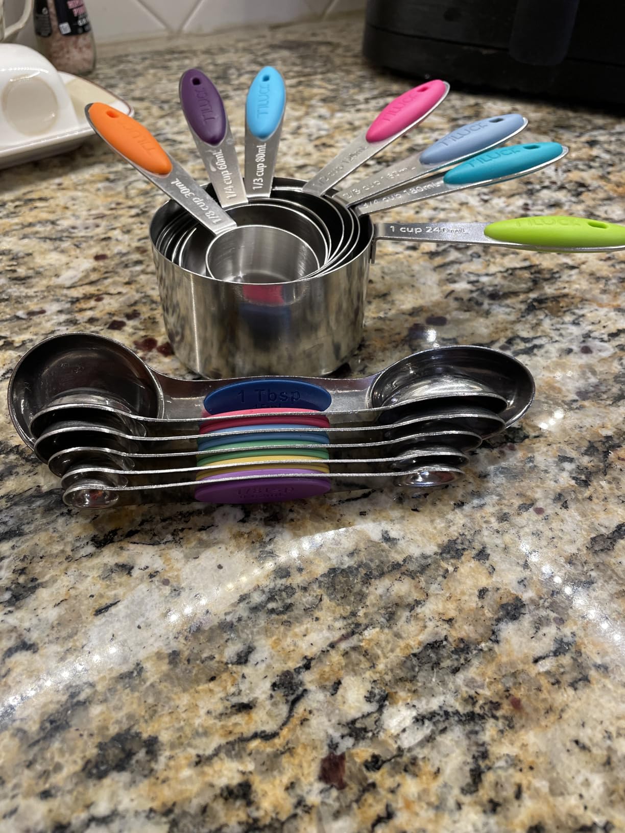 TILUCK measuring cups and magnetic measuring spoons set, stainless steel measuring cups, 6 double-sided stainless steel measuring spoons & 1 leveler (12) customer photo 2