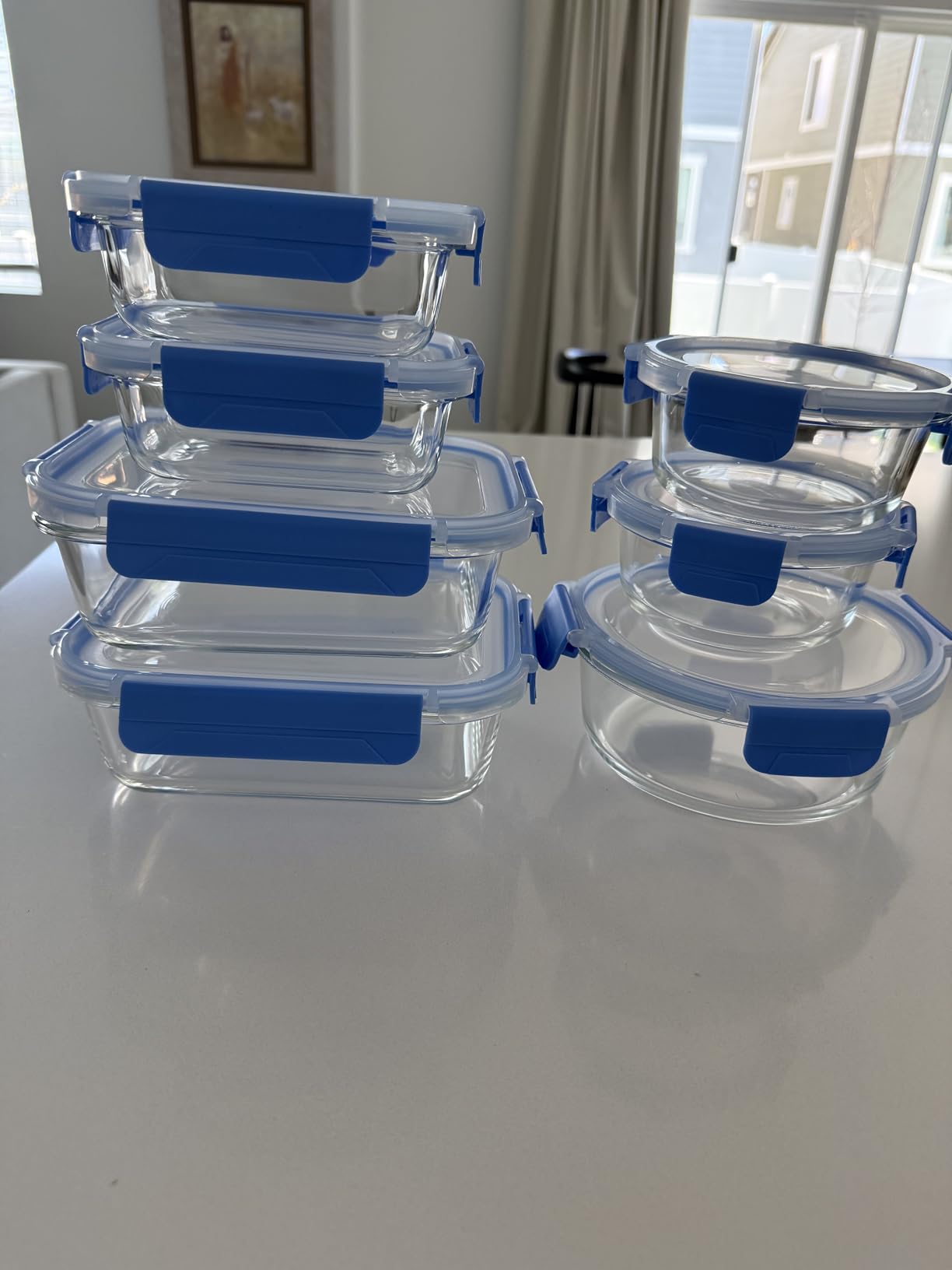 Amazon Basics Glass Food Storage Containers, Leak Proof, Oven Safe, Easy to Clean, Stain Resistant, Set of 7, 14 Pieces Including Lids, BPA-Free, Clear with Blue Silicone Ring customer photo 1