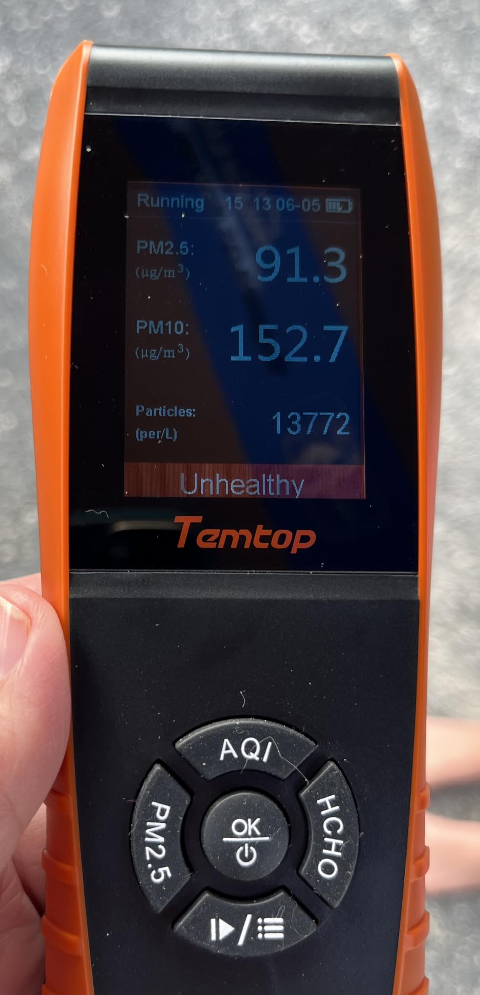 Temtop Air Quality Monitor PM2.5 PM10 Particle Counter, Formaldehyde, Temperature, Humidity, TVOC AQI Tester for Indoor/Outdoor Air Pollution Detection w/Data Export customer photo 2