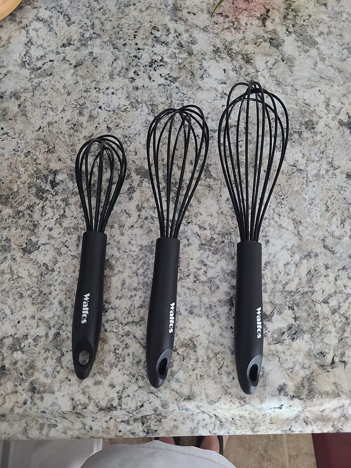 Walfos Silicone Whisk,Stainless Steel Wire Whisk Set of 3 -Heat Resistant 480°F Kitchen Whisks for Non-stick Cookware,Balloon Egg Beater Perfect for Blending,Whisking,Beating,Frothing & Stirring,Black customer photo 1