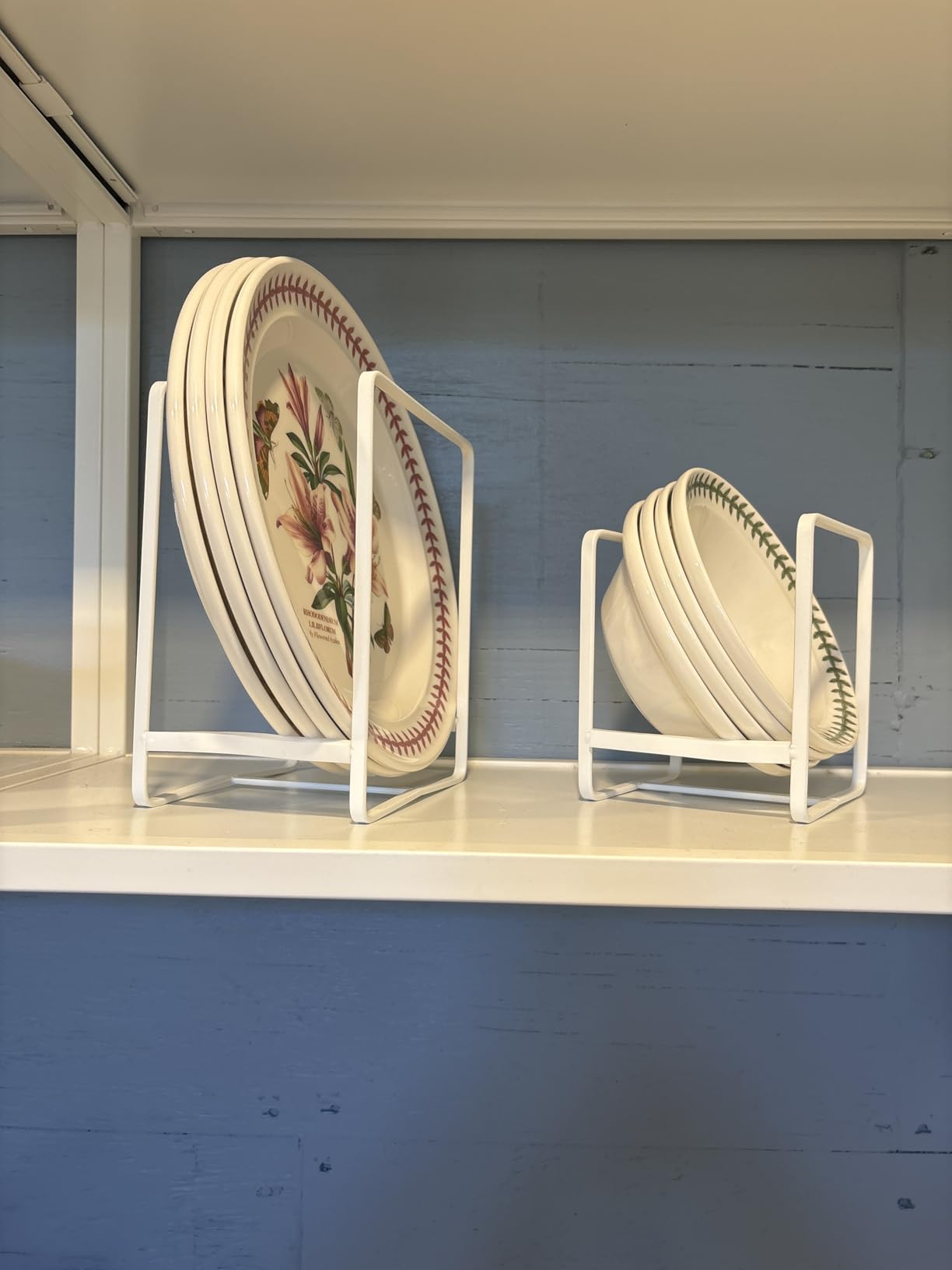 2PCS Plate Holders Organizer, Metal Dish Storage Dying Display Rack for Cabinet, Counter and Cupboard - Black customer photo 1