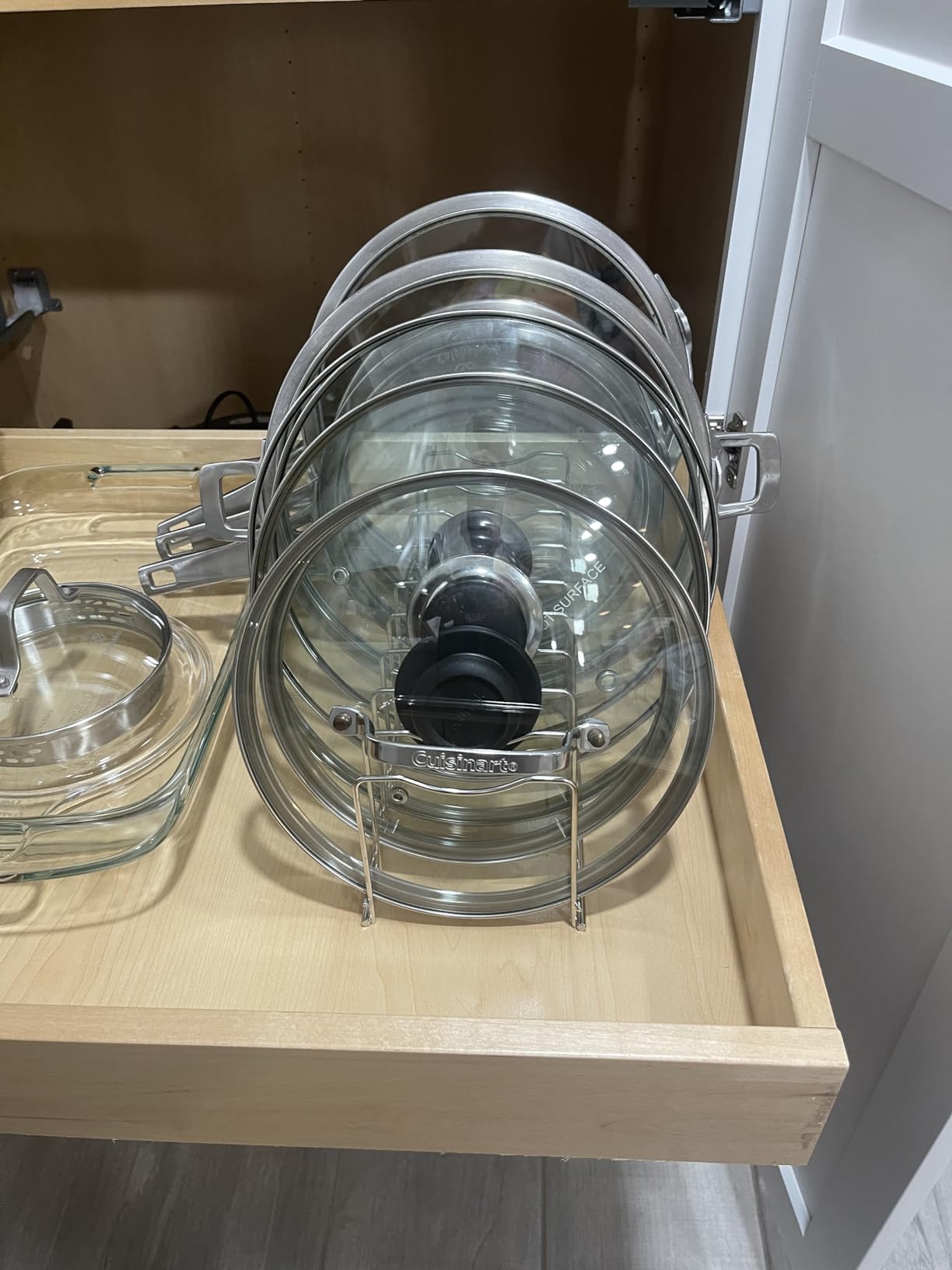 FLSEPAMB Lid Organizer Pot Lid Organizer 10-Tier Pot Lid Rack Holder Suitable for Bakeware Dish Plate, Cutting Boards, Pots & Pans, Serving Trays, Reusable Containers in Cabinet Pantry (1 Pack) customer photo 1