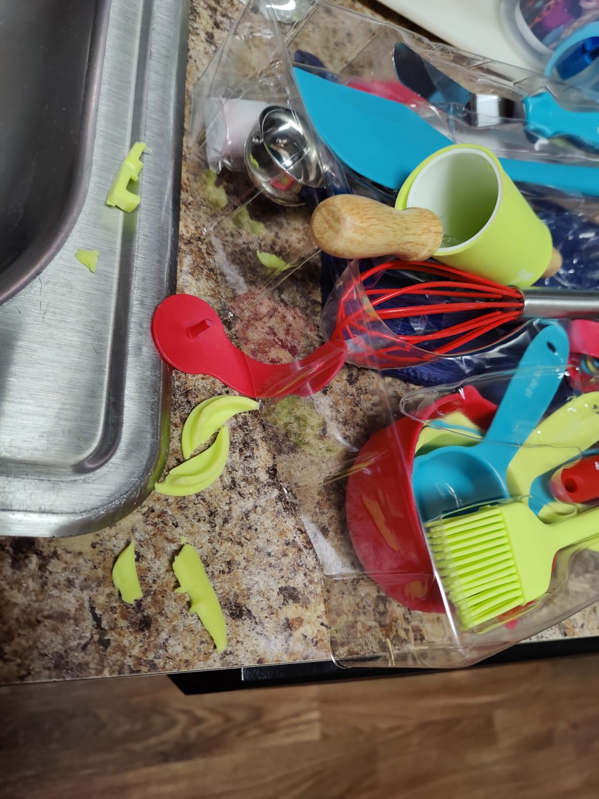 Baketivity 31-Piece Kids Baking Tools Set for Young Chefs customer photo 1