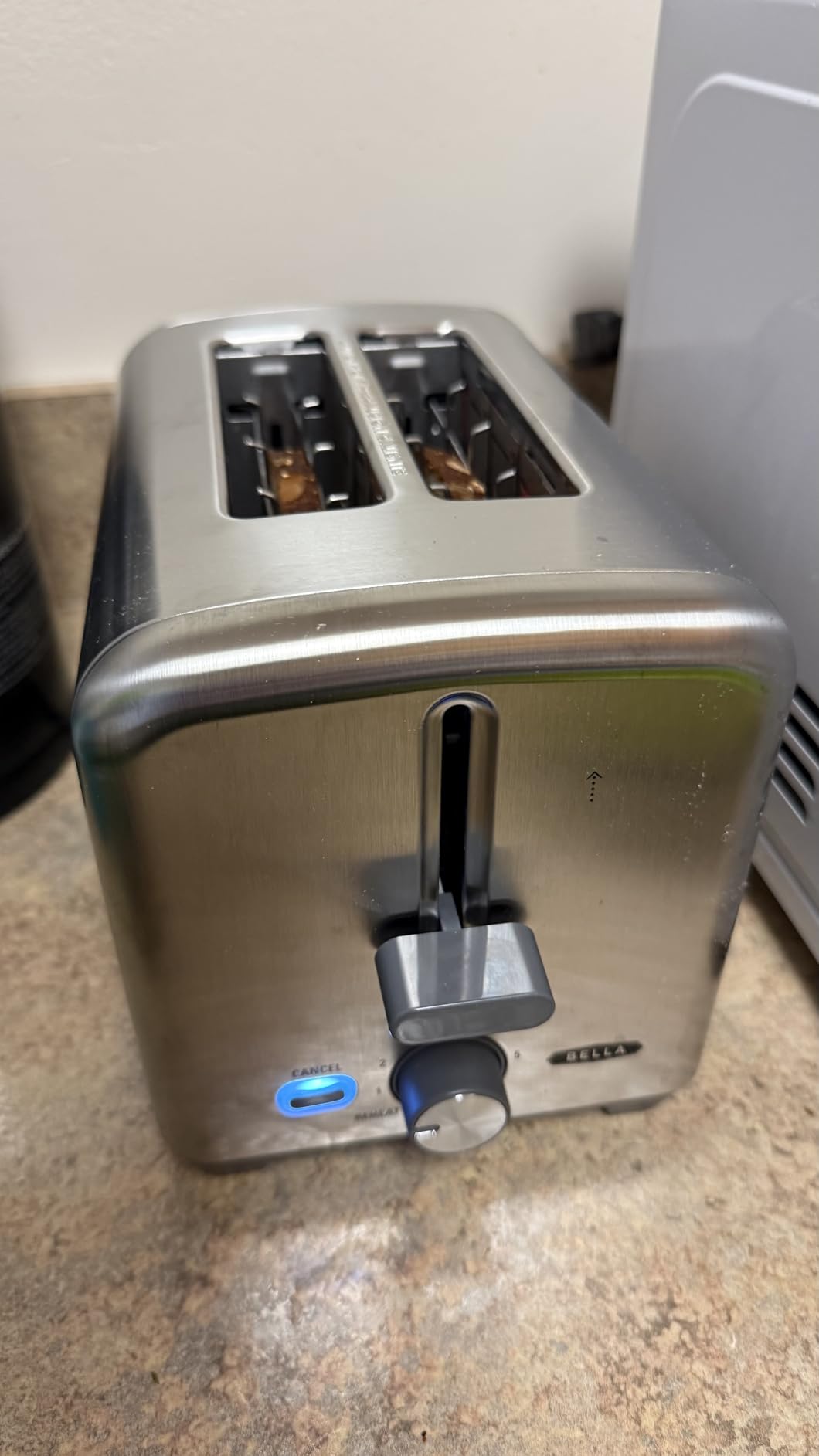 bella 2 Slice Toaster, Extra Wide Slots, Stainless Steel customer photo 1