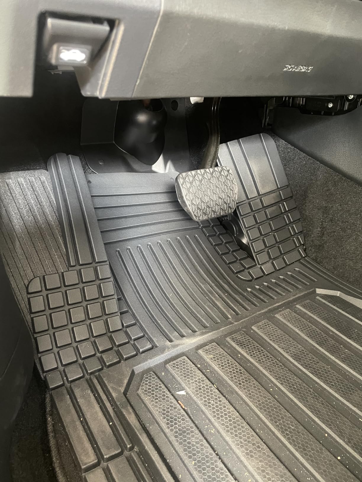 CAT® ToughLiner™ Black Car Floor Mat– Heavy-Duty Trim to Fit for Trucks, & SUVs – All-Weather Odorless Rubber Automotive Mat & SUV Floor Liners for Maximum Protection customer photo 1
