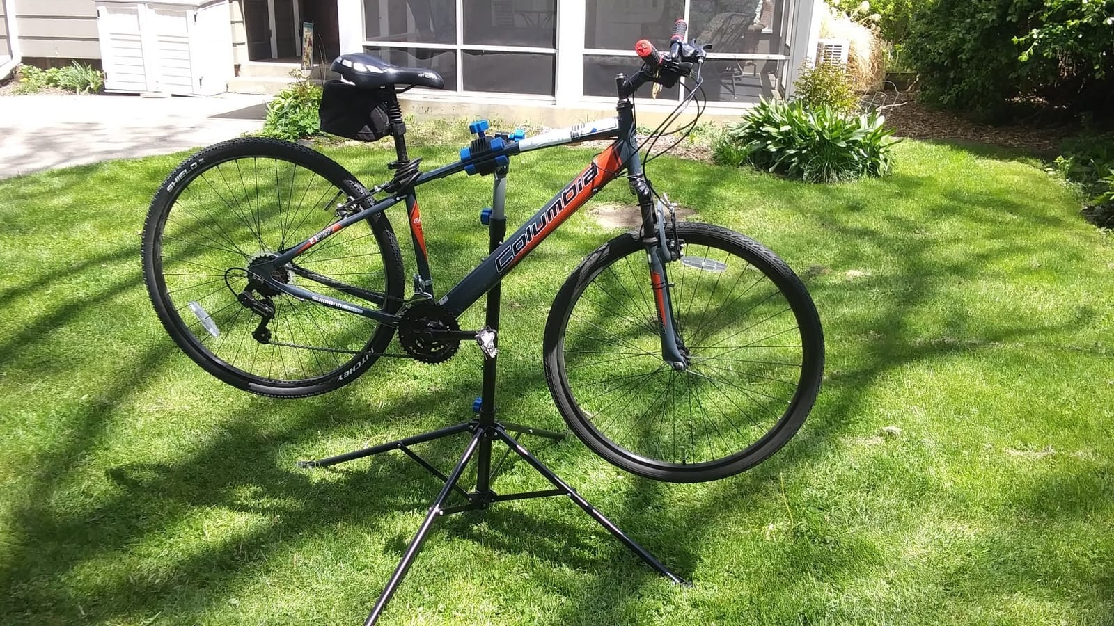 ROCKBROS Bike Repair Stand Height Adjustable Bicycle Maintenance Rack customer photo 1