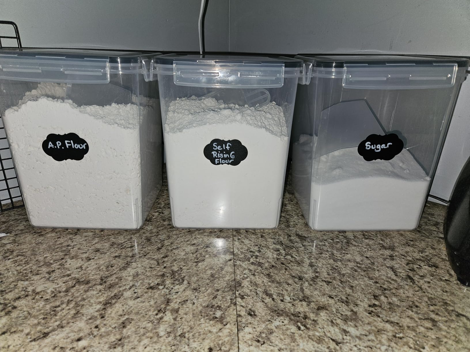 PANTRYSTAR Medium Food Storage Containers with Lids Airtight 2.5L /84.5Oz, for Flour, Sugar, Baking Supply, 3PCS BPA Free Plastic Canisters for Kitchen Pantry Organization customer photo 1