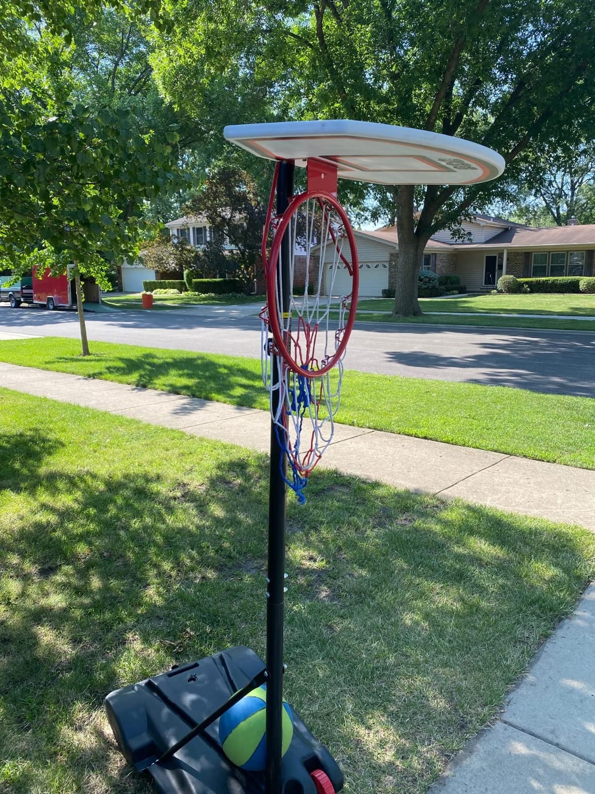 Play22 Kids Basketball Hoop - 5-7 FT Adjustable - Indoor & Outdoor Play customer photo 1