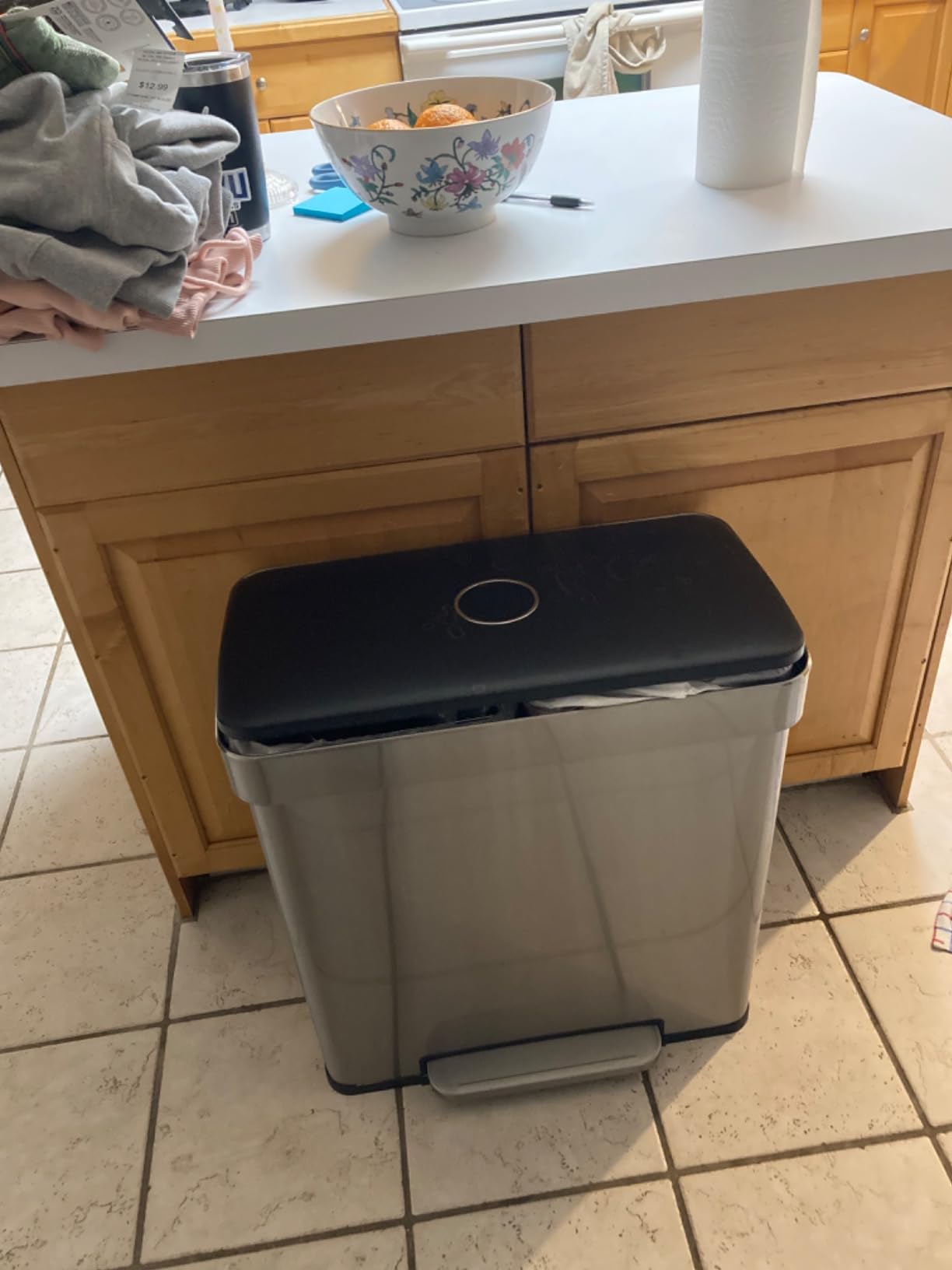 Amazon Basics Dual Compartment Recycling Trash Can with Soft-Close Lid, Fingerprint Resistant, Removable Liner Buckets, 60 Liters, Rectangular, Grey, Silver customer photo 1