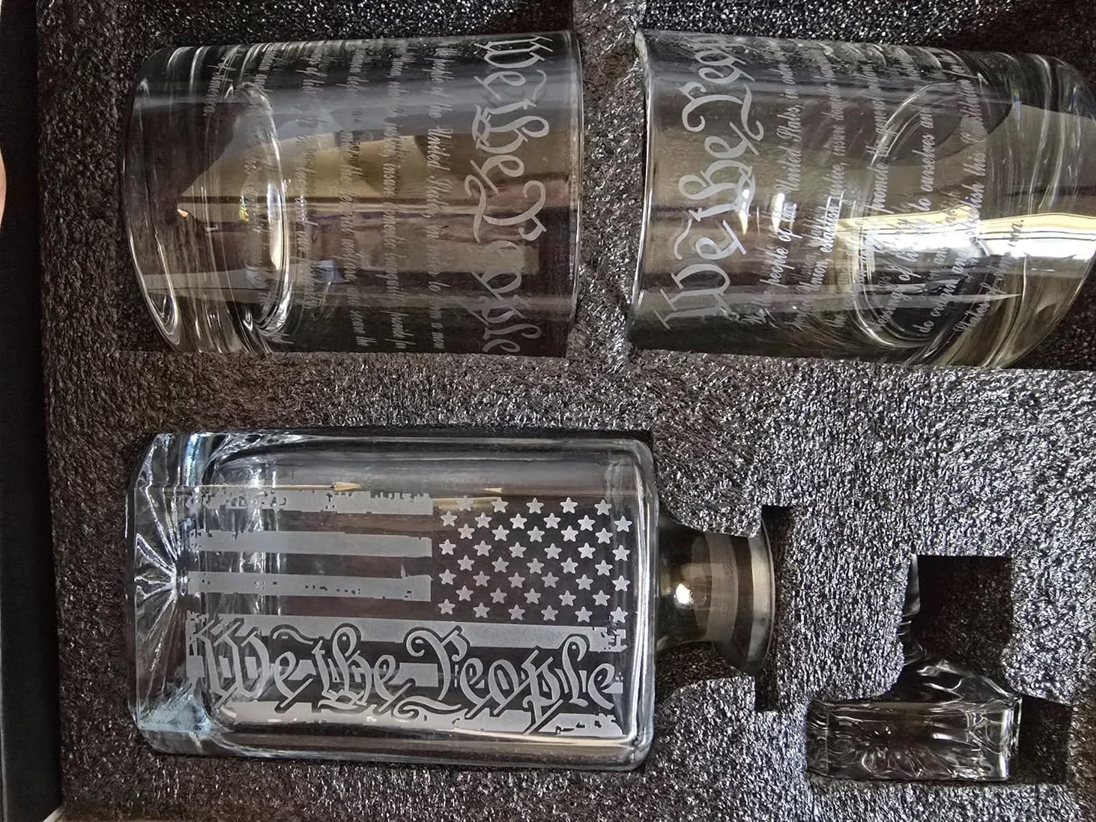 Whiskey Decanter Engraved We The People American Flag Decanter Set with 2 Glasses for Liquor Scotch Bourbon or Wine, Father's Day Patriotic Gift customer photo 2