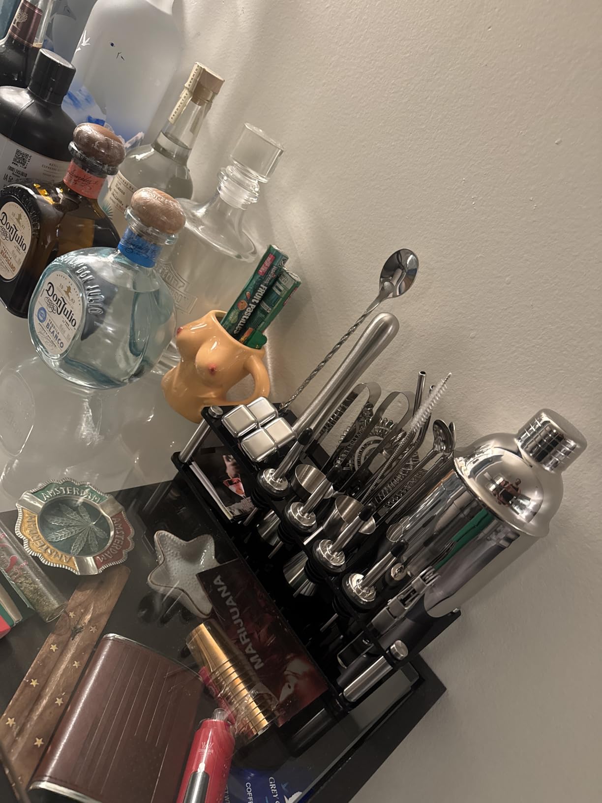 KINGROW Cocktail Shaker Set, 23 Piece Bartender Kit with Stand 25oz Sliver customer photo 2