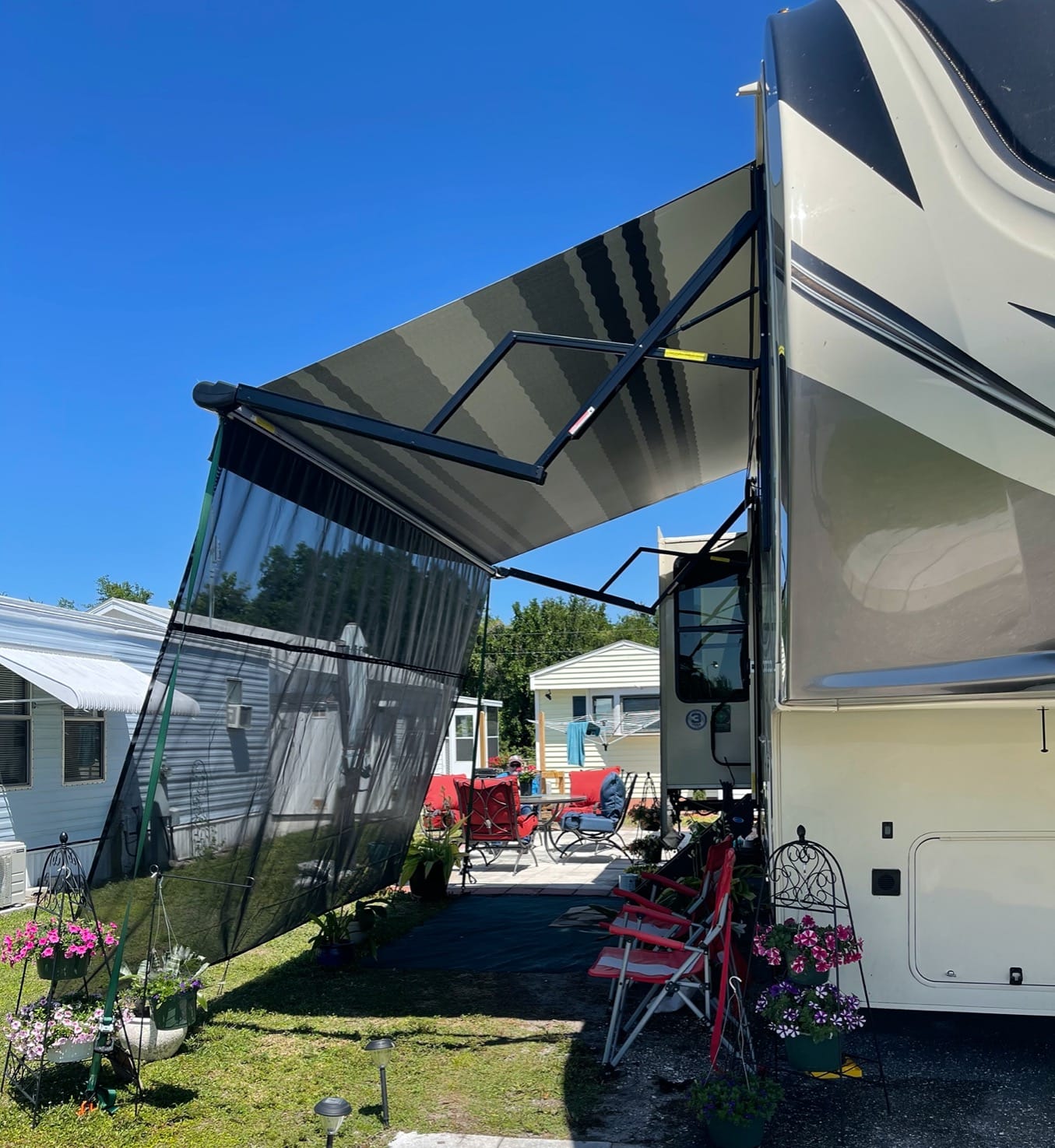 RV Awning Sun Shade Screen with Zipper 9' x 14'(Fit for 15' Awning), RV Awning Shade Screen with Zipper Motorhome Trailer Camper Awning Shade Black Mesh Sunscreen UV Blocker Complete Kits customer photo 2