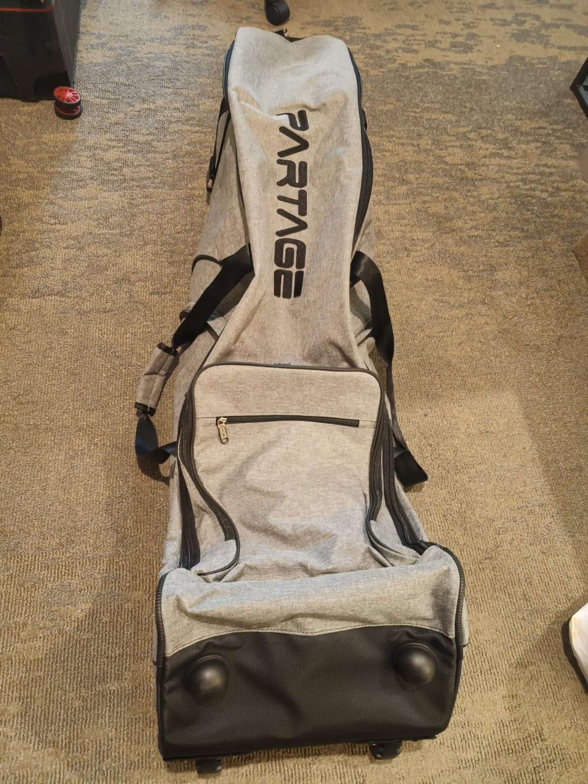 Partage Golf Travel Bag with Wheels, Airline Travel Case, 900D Oxford customer photo 1