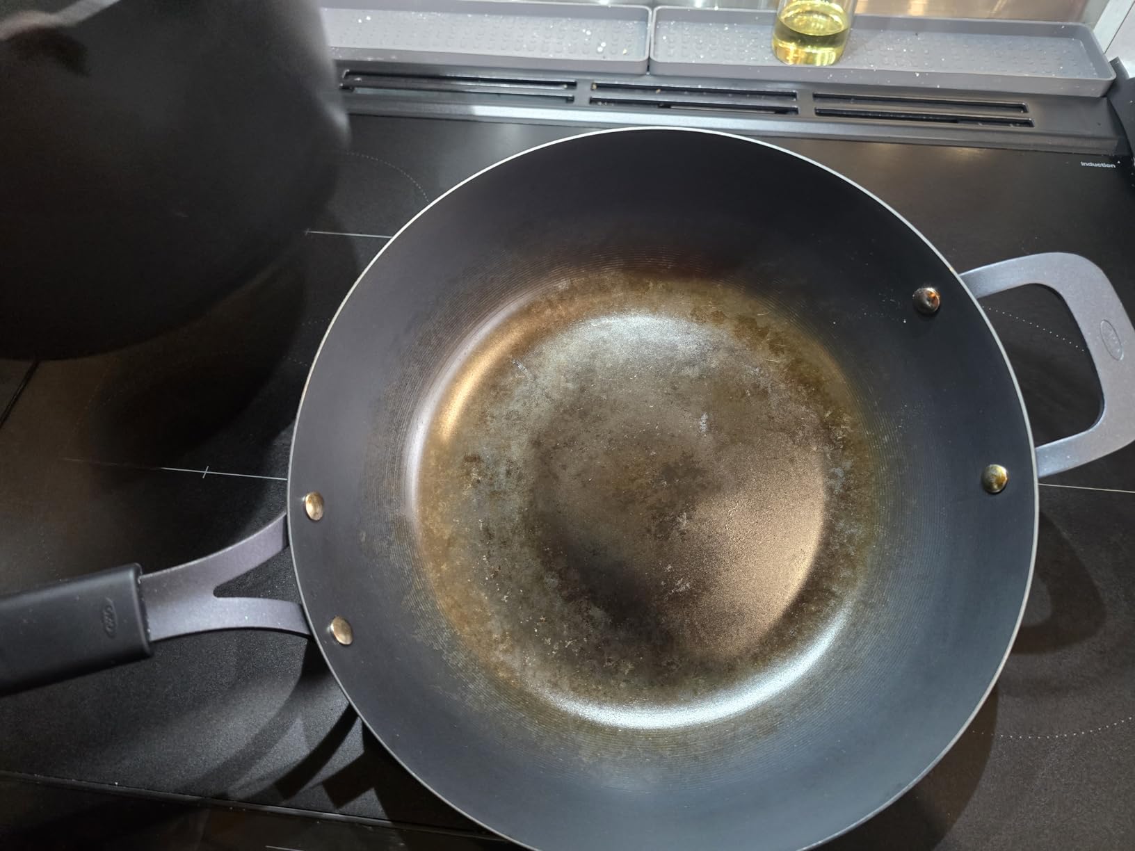 OXO Obsidian Pre-Seasoned Carbon Steel, 12