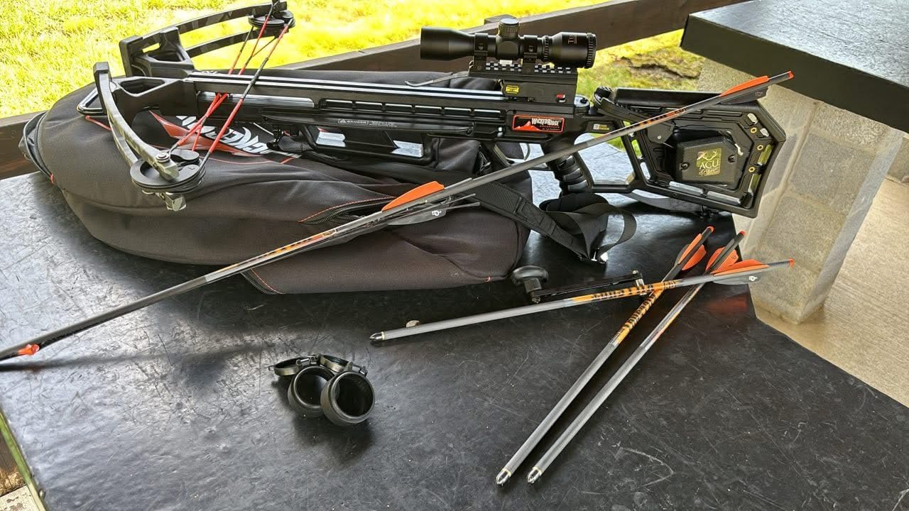 Wicked Ridge by TenPoint Match 400 - Pack of Six 20” Carbon Crossbow Arrows - 400-Grains, 0.004” Straightness - with Alpha-Nock HP customer photo 1
