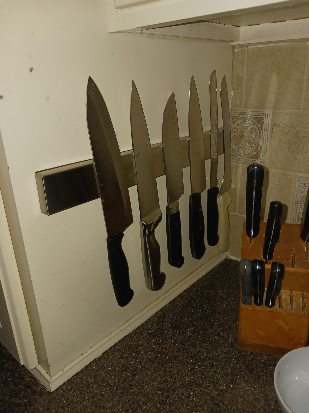 Modern Innovations Magnetic Knife Holder for Wall and Fridge - 18