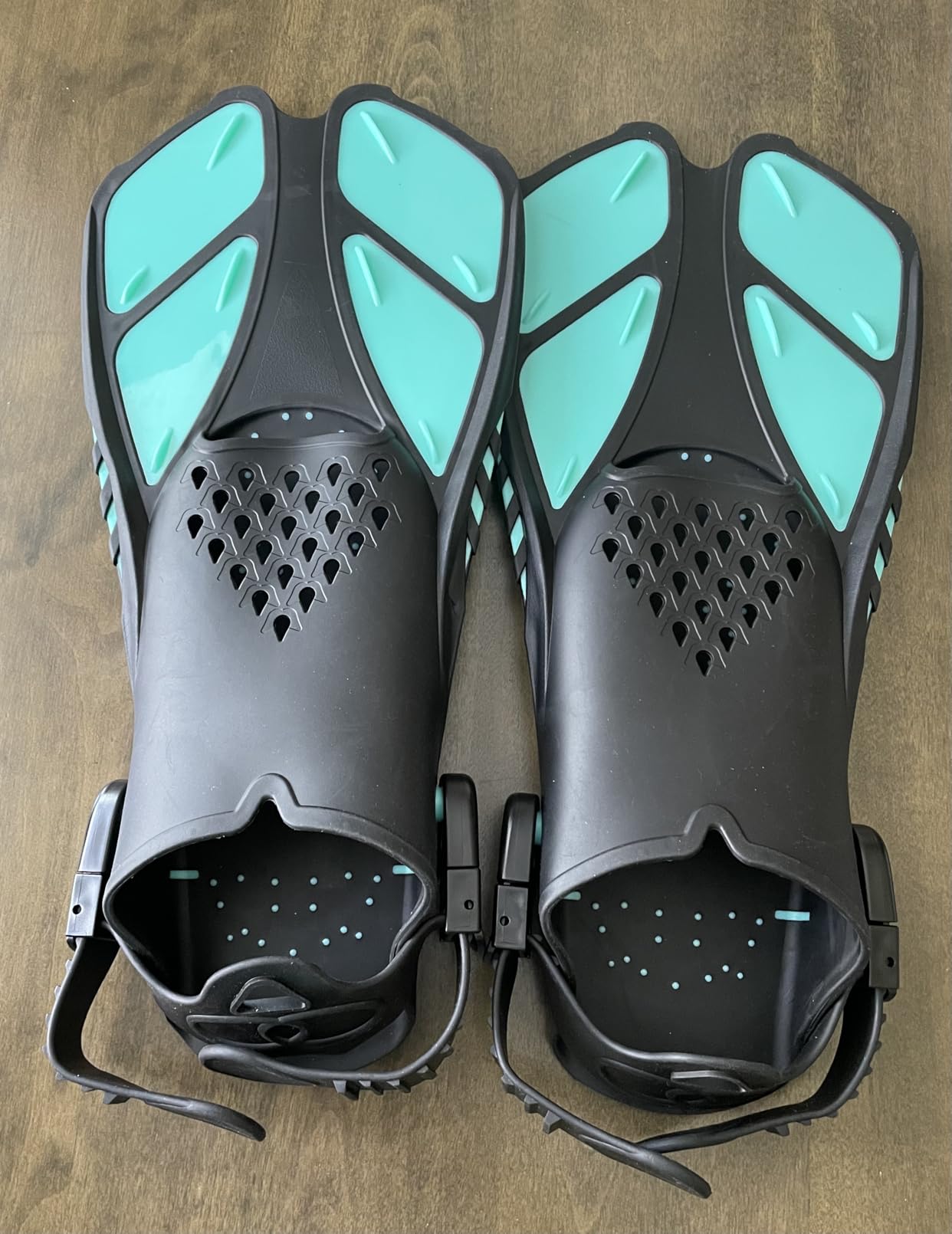 Ubekezele Snorkeling Gear for Adults 4in1 Set with Mask Snorkel customer photo 2