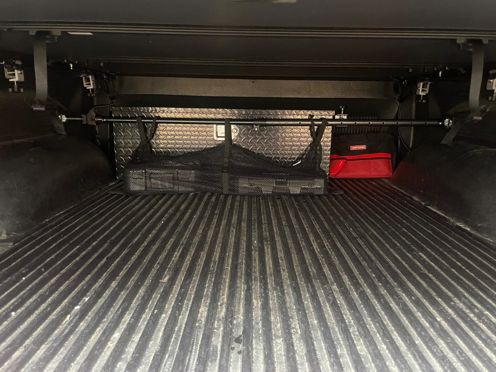 Cargo Bar for Pickup Truck Bed Expands from 40 to 70 in with 200 LB Bearing Capacity, Comes with 1 Cargo Net Organizer, 1 Divider Bar customer photo 1