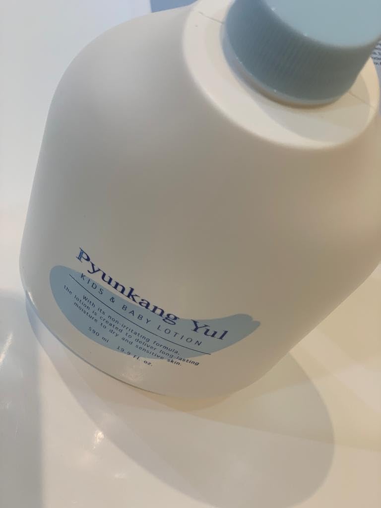 Pyunkang Yul PKY Kids & Baby Lotion Moisturizer with Ceramide, Hyaluronic Acid, Lecithin, Cica, Calming, Hydrating, Soothing, Moisturizing Cream, Fragrance Free, 19.9 Fl.Oz. 590ml customer photo 1