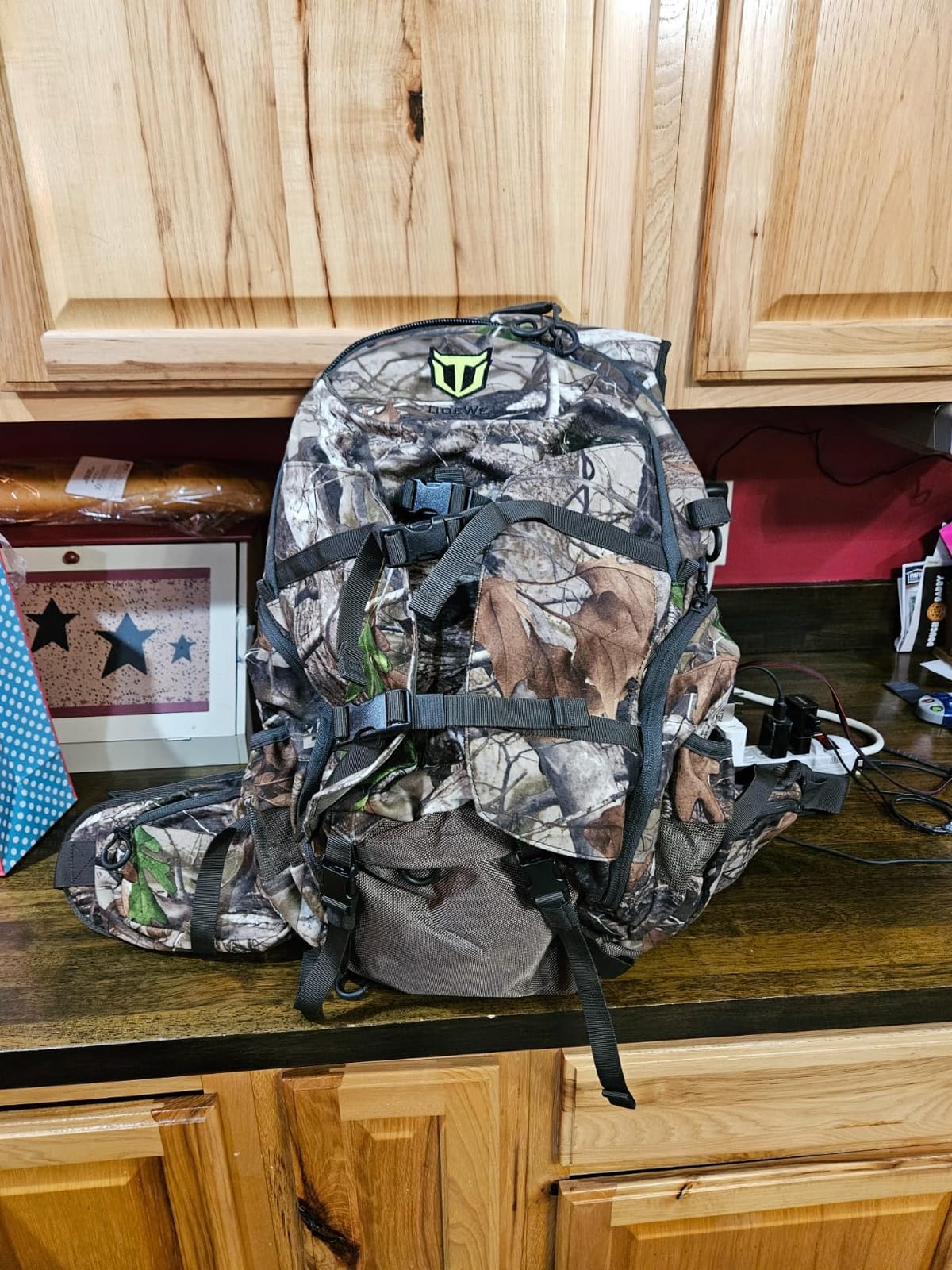 TIDEWE Hunting Backpack for Men, 40L Camo Hunting Pack for Deer Hunting customer photo 1