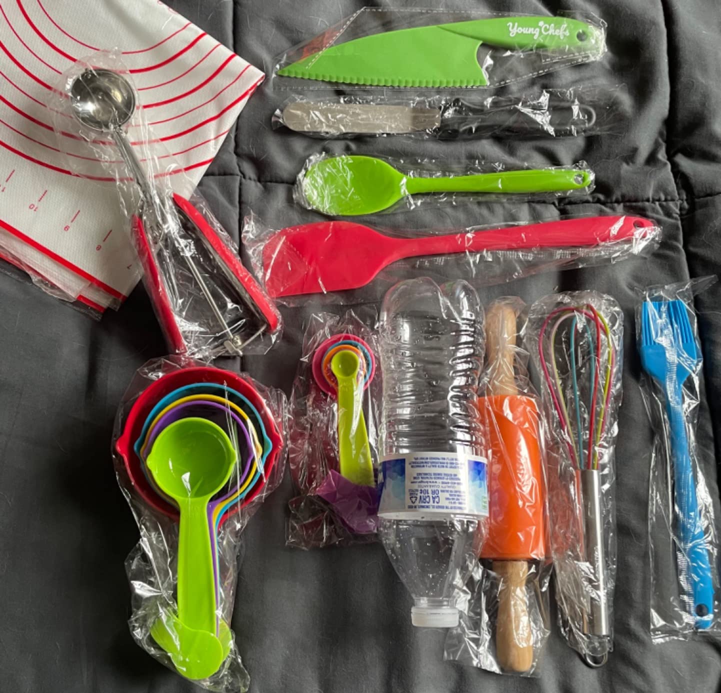Kids Cooking Kit Real - 19 Pieces Real Kids Baking Set for Girls and Boys customer photo 2
