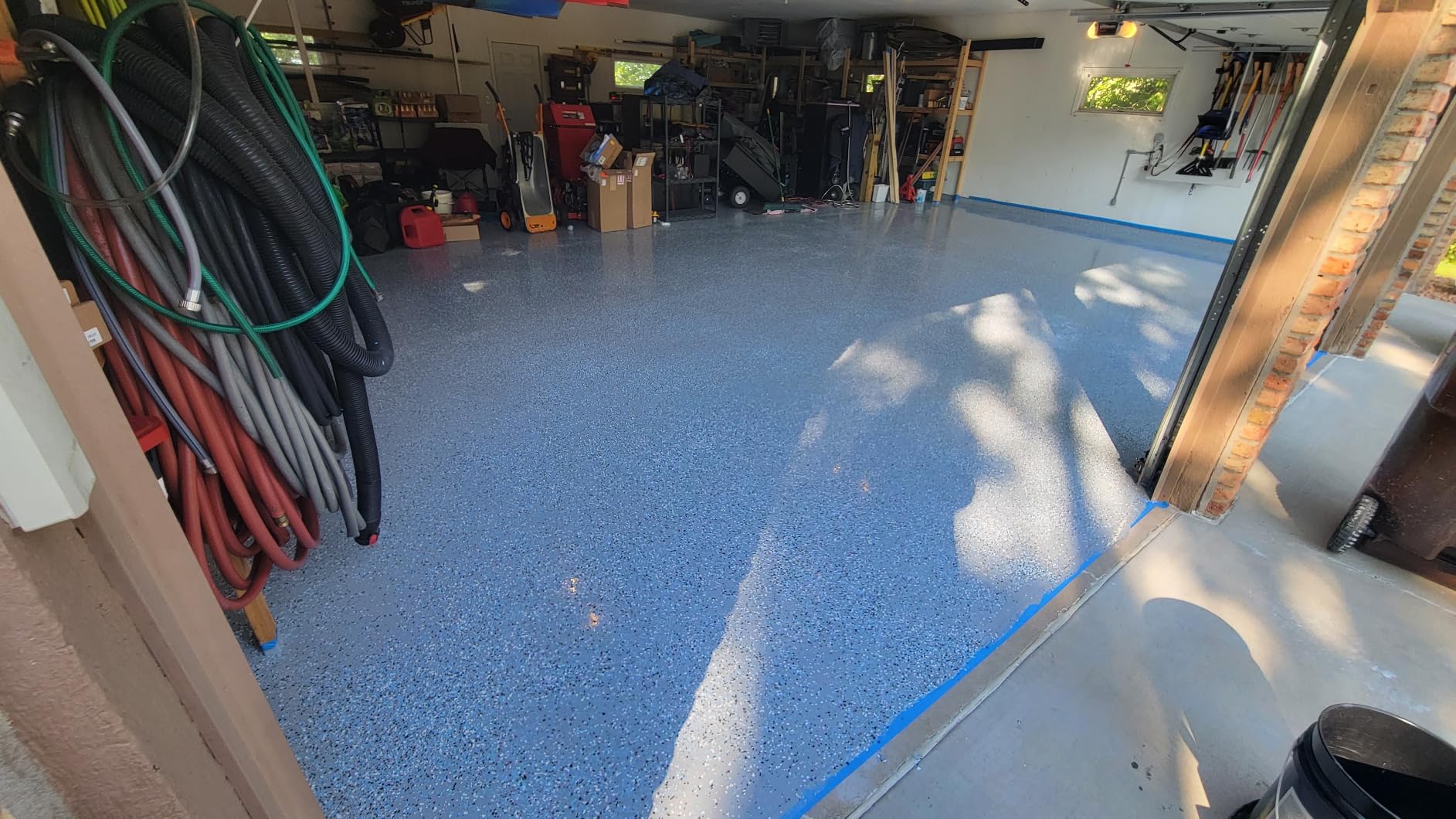 ArmorPoxy 100% Solids Garage Epoxy Floor Kit, Designer Gray, 300 Sq Ft 17pc customer photo 2