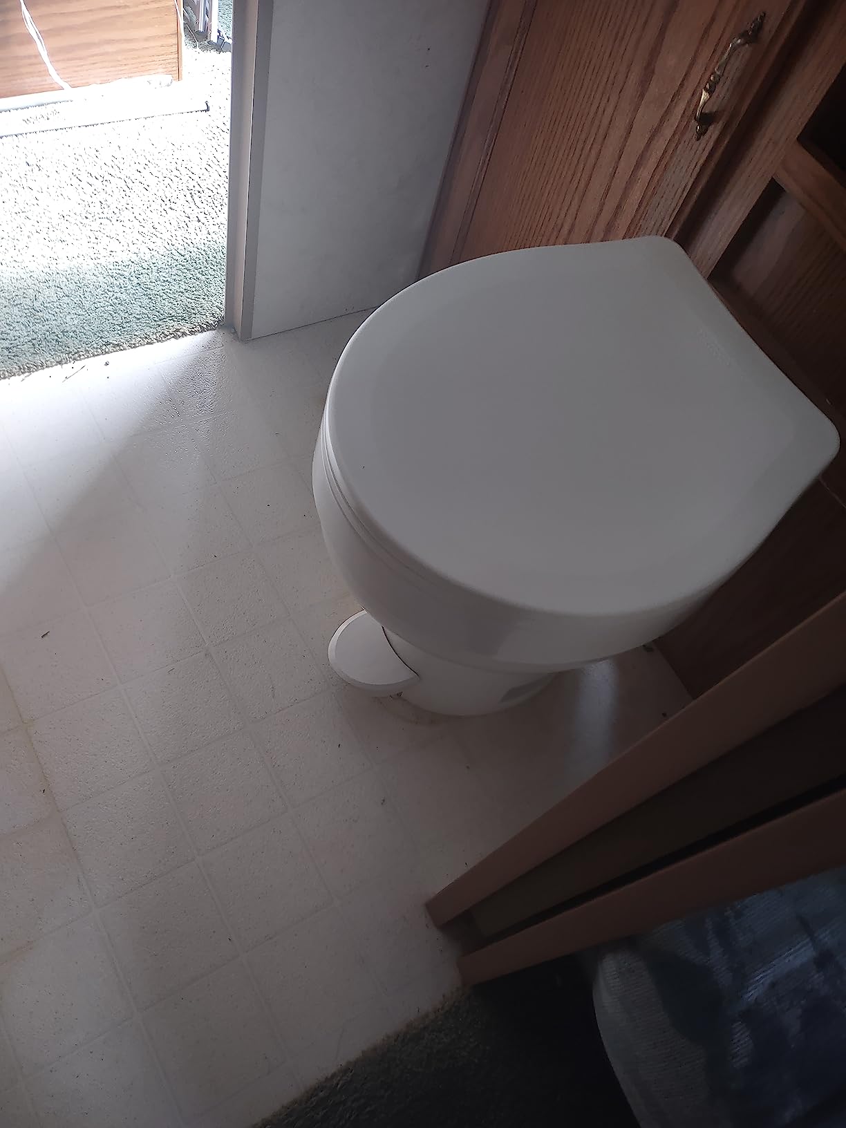 Thetford Aqua-Magic® VI High Profile, White customer photo 1