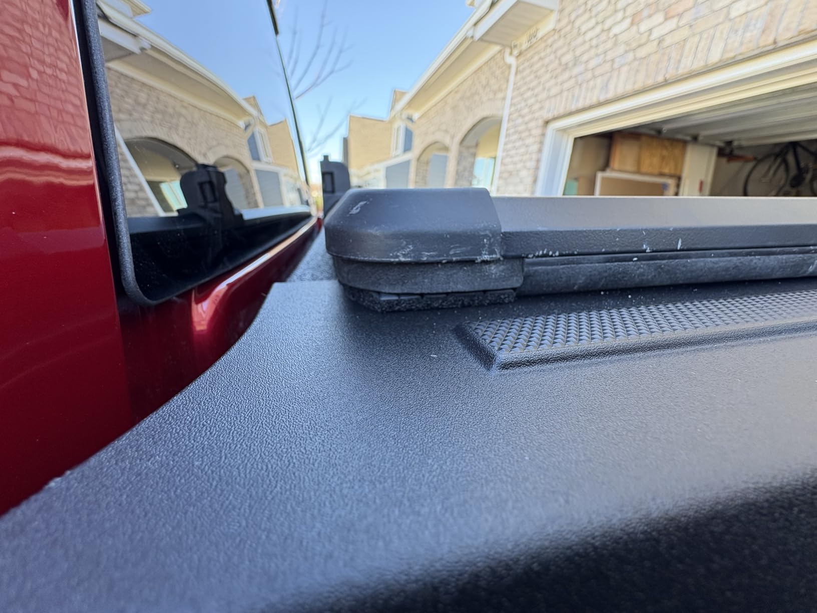 Tutel Hard Shell Folding Truck Bed Tonneau Cover|Fits 2015-2026 Ford F150 5'5
