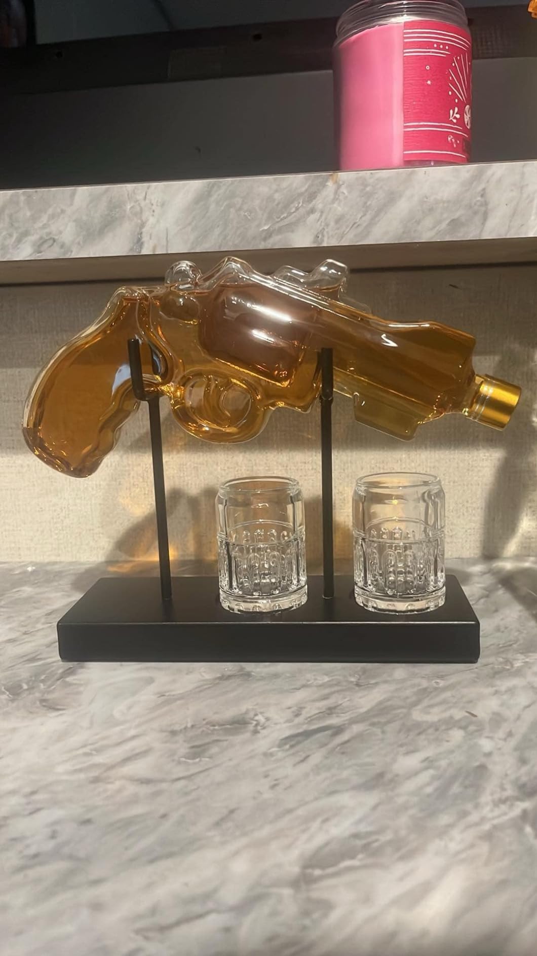 Kollea Novelty Whiskey Decanter Gift Set with 2 Grenade Glasses customer photo 2