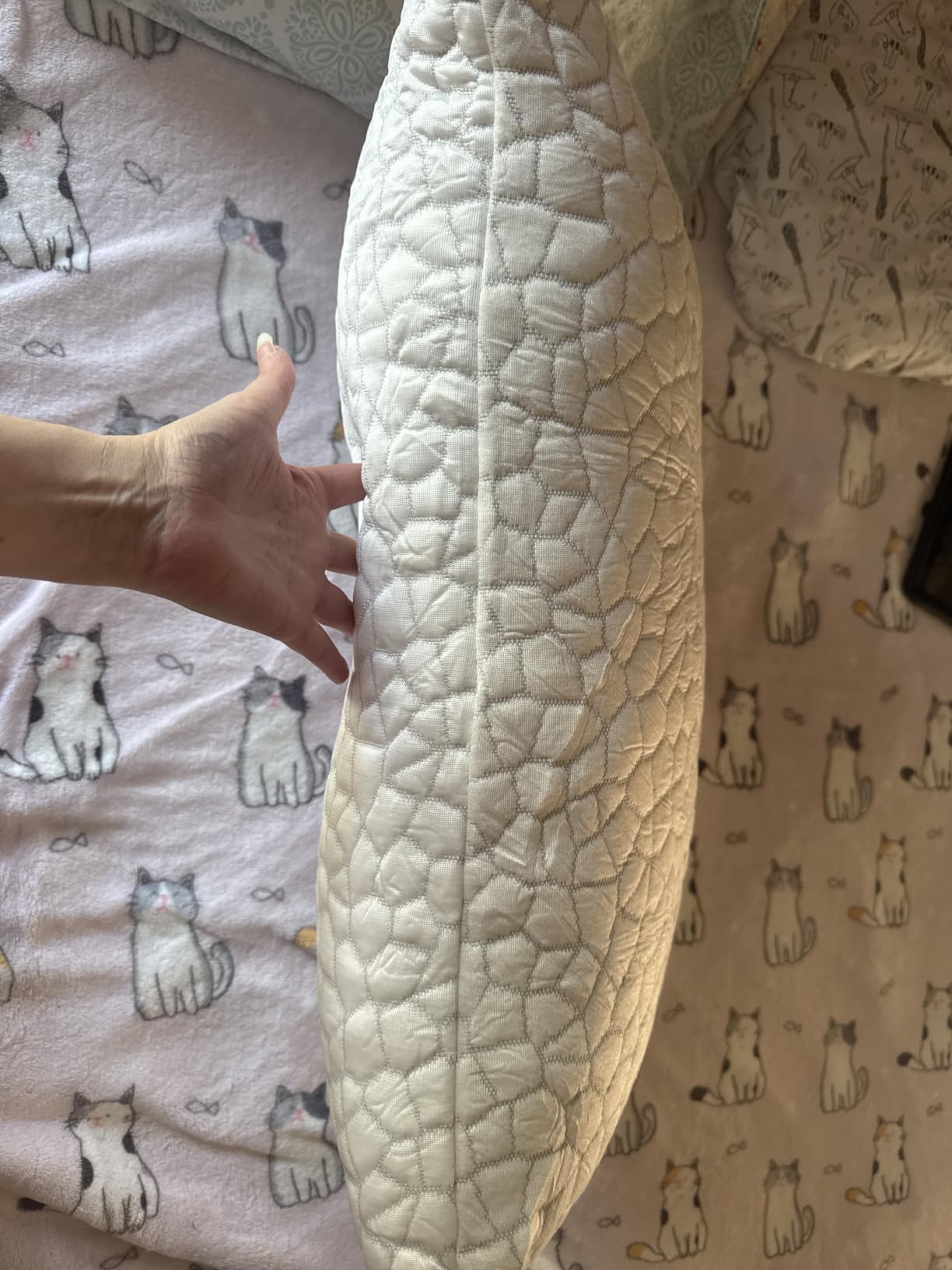 QUTOOL Cooling Pillow for Sleeping, CertiPUR-US Shredded Memory Foam Standard Pillow customer photo 2
