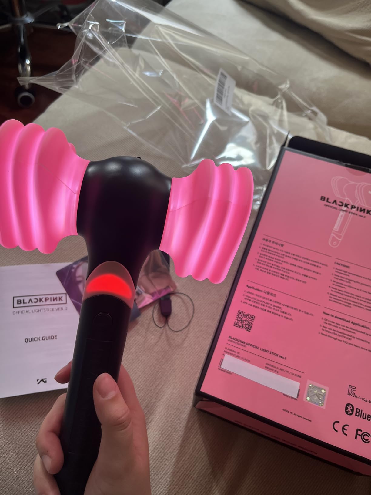 KPOPINTOUCH Blackpink Official Fan Light Stick Version 2 Cheering Lightstick for K-Pop Idol Concert Lightup Lighting Party Supplies customer photo 1