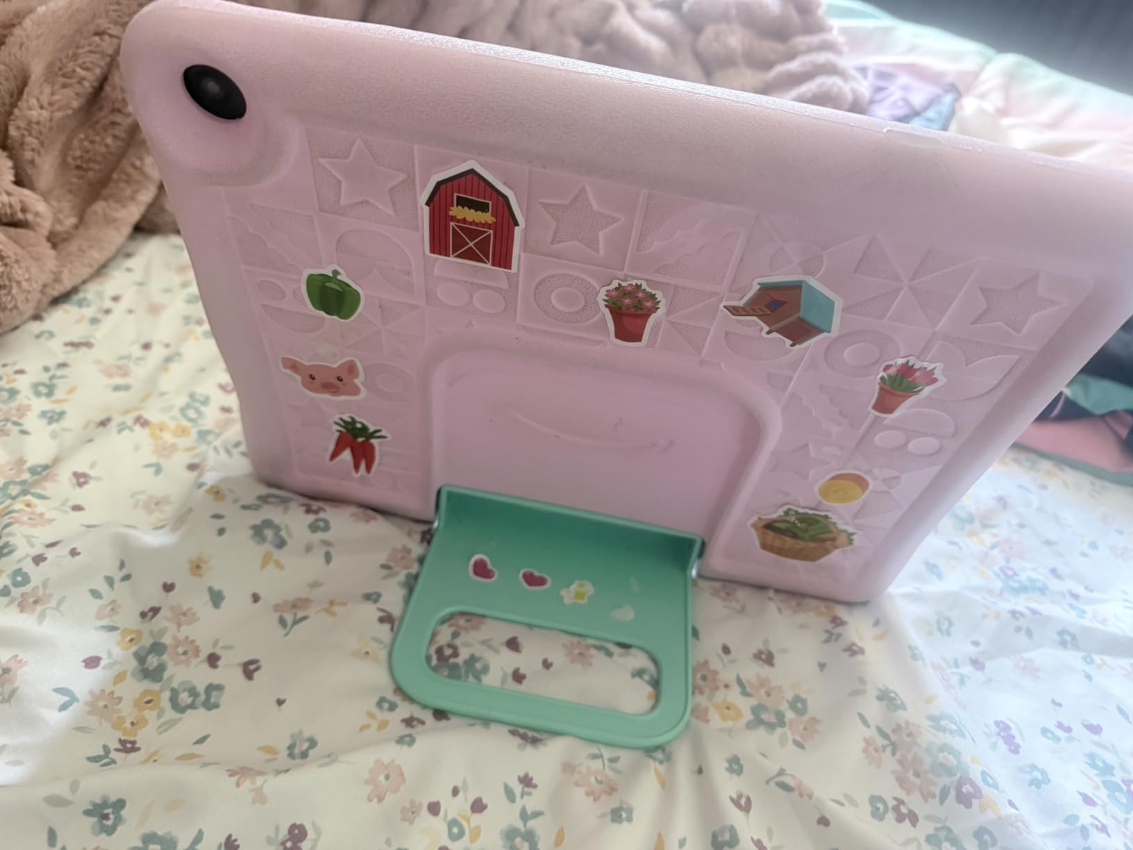 Amazon Fire HD 10 Kids tablet (newest model) ages 3-7 | Bright 10.1