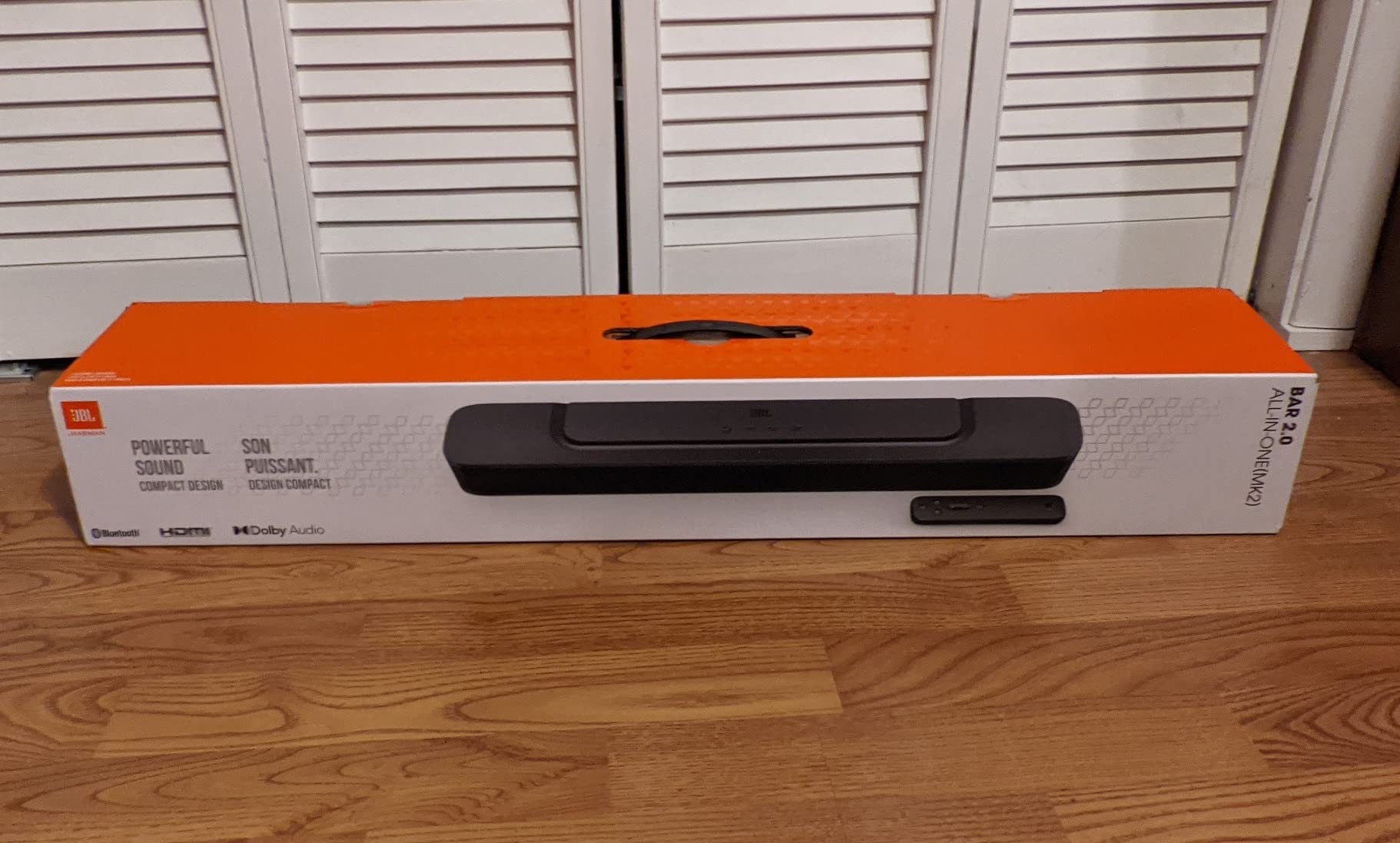 JBL Bar 2.0 All-in-one (MK2): Compact 2.0 Channel soundbar, Black customer photo 2