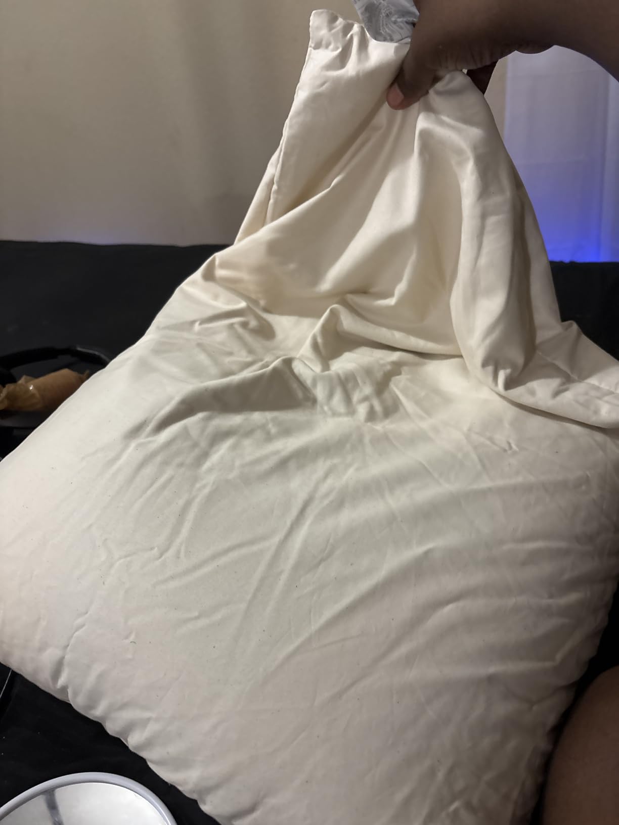 USlixury Organic Buckwheat Pillow 20x26, Adjustable Height, Neck Support | Organic Cotton Shell & Case, Extra 1lb Hulls Included, Cooling for Hot Sleepers, Side & Back Sleepers, White customer photo 1