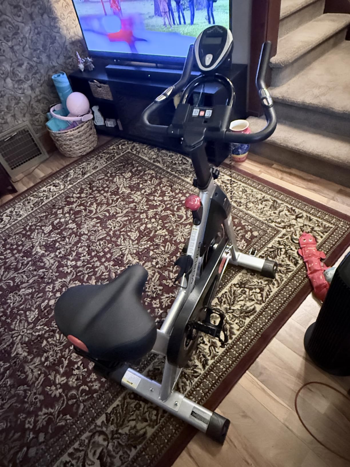 YOSUDA Exercise Bike, Magnetic Friction Stationary Bike with App Training | Indoor Cycling Low Noise Spin Bike for Home with 300 lb Weight Capacity, Tablet Holder and Fitness Course for Weight Loss customer photo 1