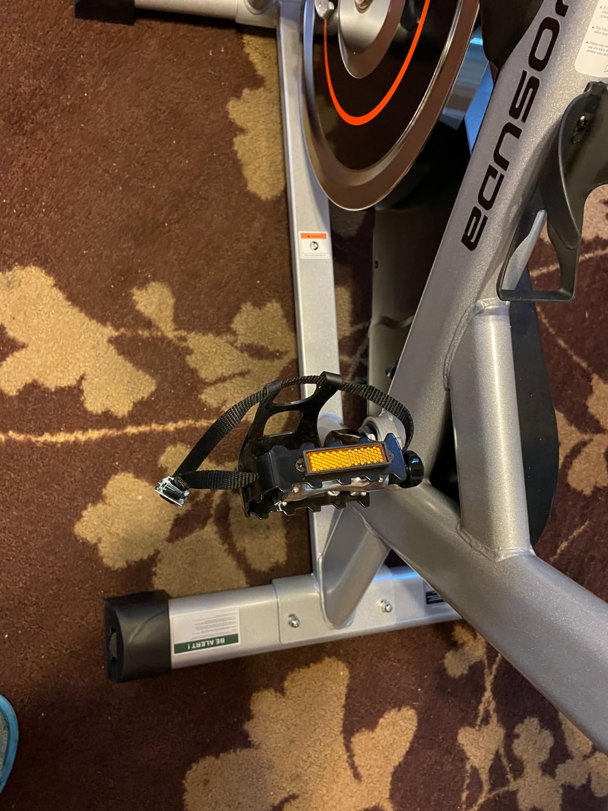 YOSUDA Exercise Bike, Magnetic Friction Stationary Bike with App Training | Indoor Cycling Low Noise Spin Bike for Home with 300 lb Weight Capacity, Tablet Holder and Fitness Course for Weight Loss customer photo 2