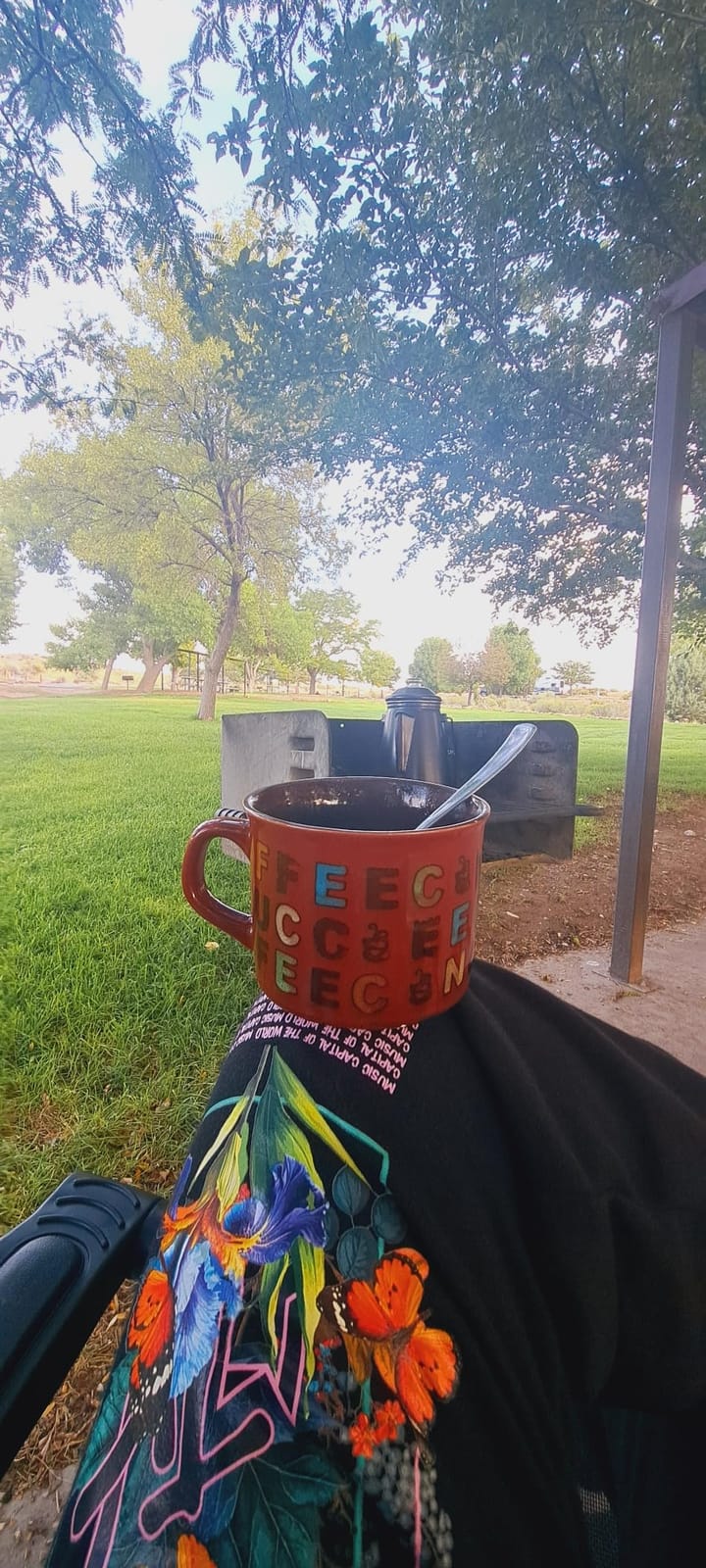 COLETTI Classic Percolator Coffee Pot — The Most Nostalgic Camping Coffee Pot, Now Modernized [Blue Enamel, 12 Cup] customer photo 1