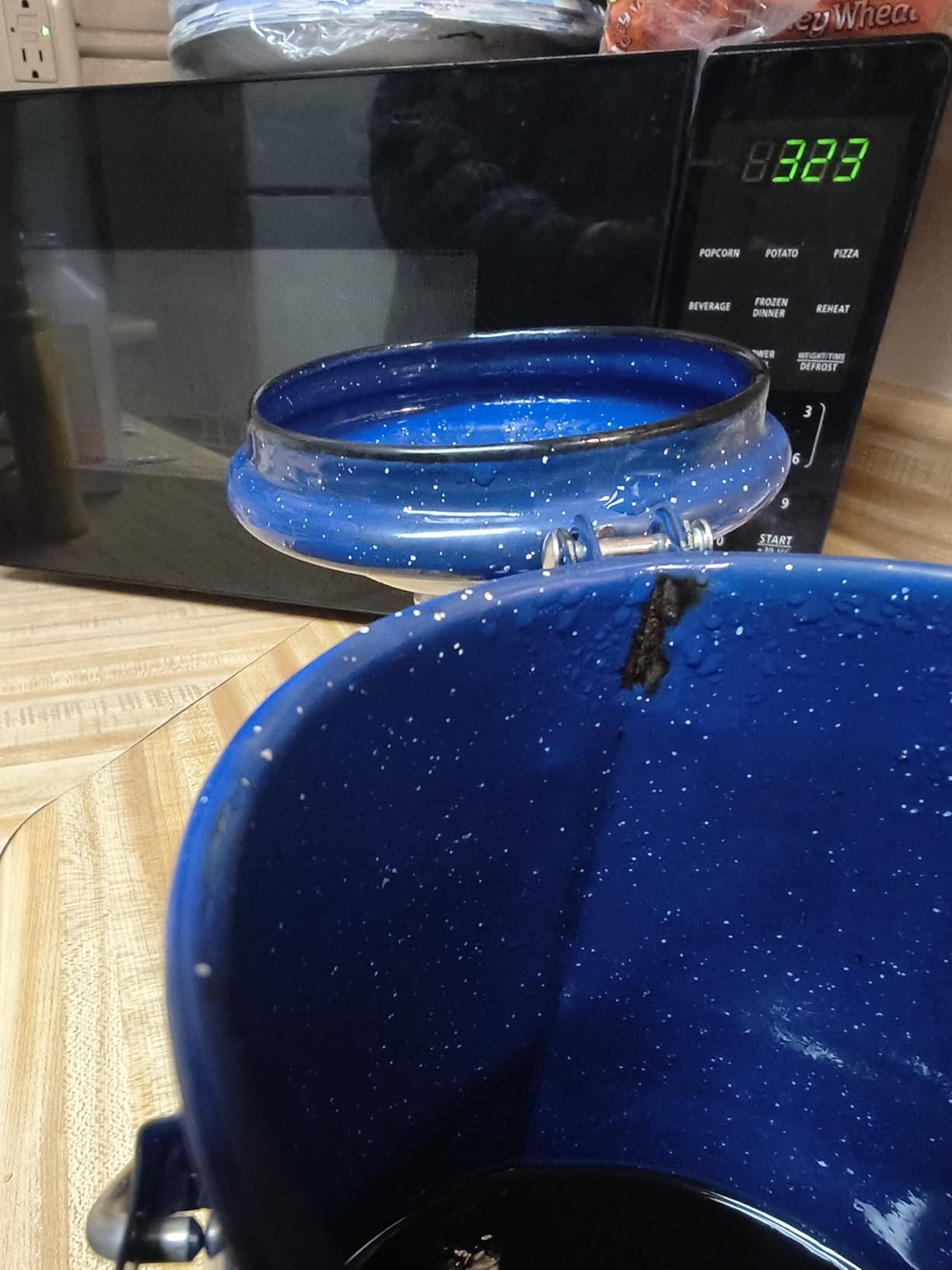 COLETTI Classic Percolator Coffee Pot — The Most Nostalgic Camping Coffee Pot, Now Modernized [Blue Enamel, 12 Cup] customer photo 2