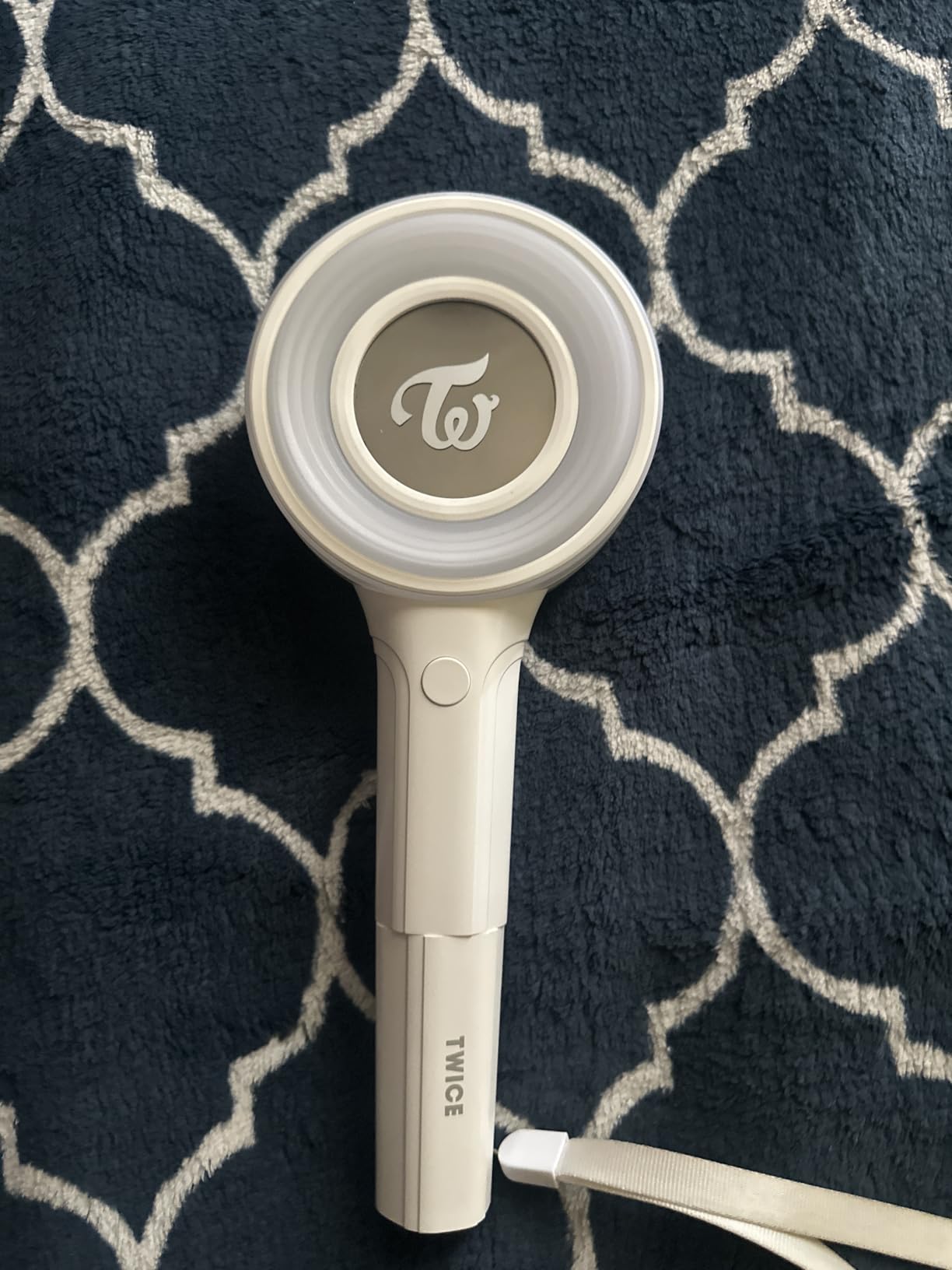 Twice - CANDYBONG ∞ OFFICIAL LIGHT STICK customer photo 1