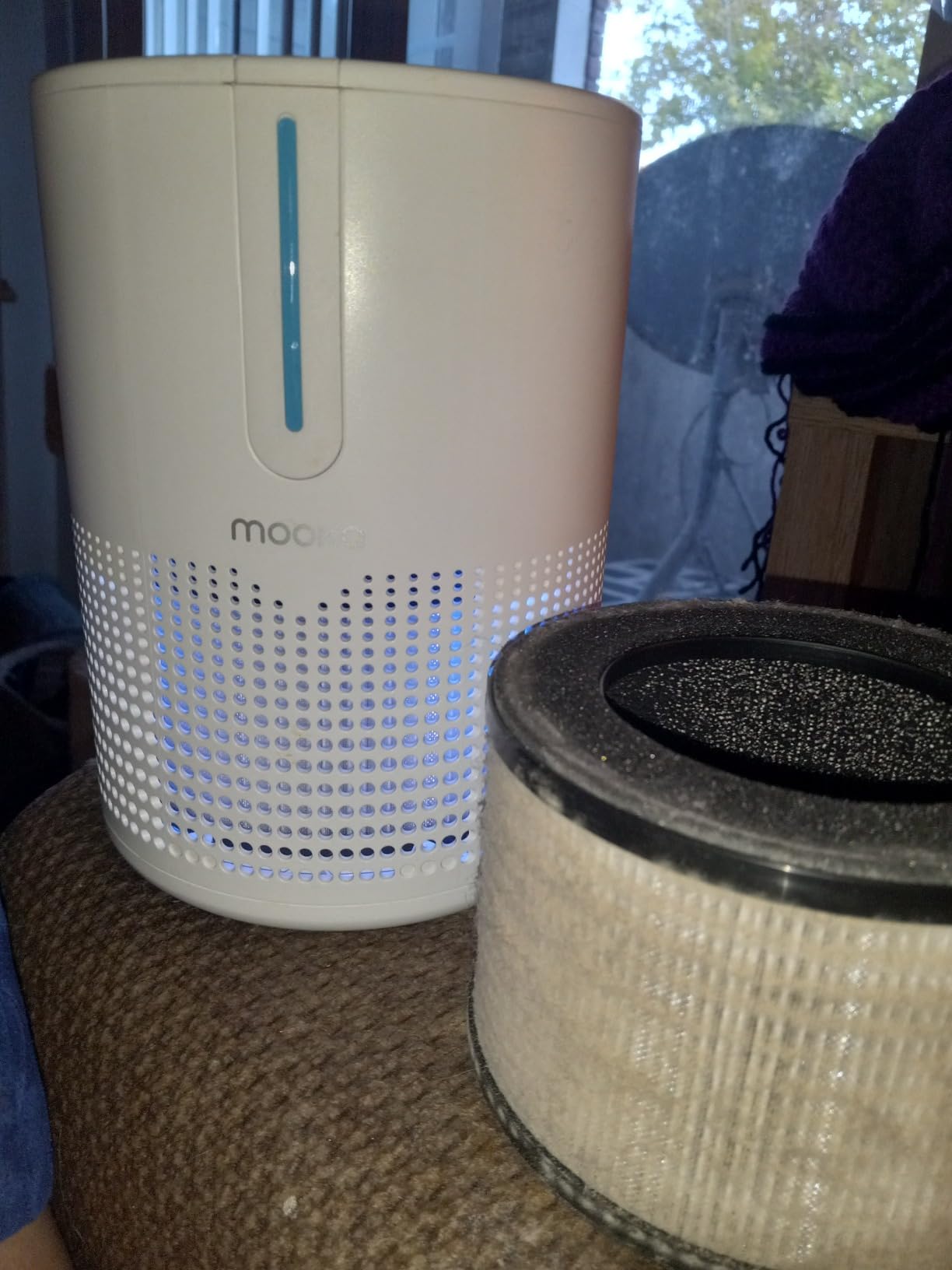 MOOKA Air Purifier for Bedroom Home Dorm 430 Ft², Compact HEPA Air Cleaner | 15dB Quiet Sleep Mode, Aroma Function, Desktop, Office, Meet GRS, Filter Smoke Pollen Pet Hair Dander, Save Energy, M01 White customer photo 1