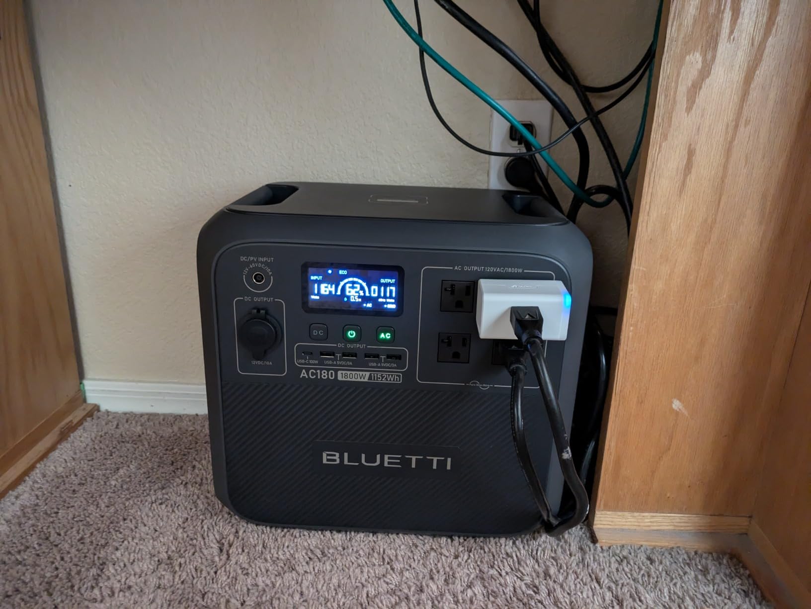 BLUETTI AC180 Portable Power Station 1152Wh 1800W LiFePO4 Solar Generator, Battery Backup w/ 4 1800W (2700W Peak) AC Outlets, 0-80% in 45Min, Fast Charge LFP Power for Camping, Off-grid, Power Outage customer photo 1