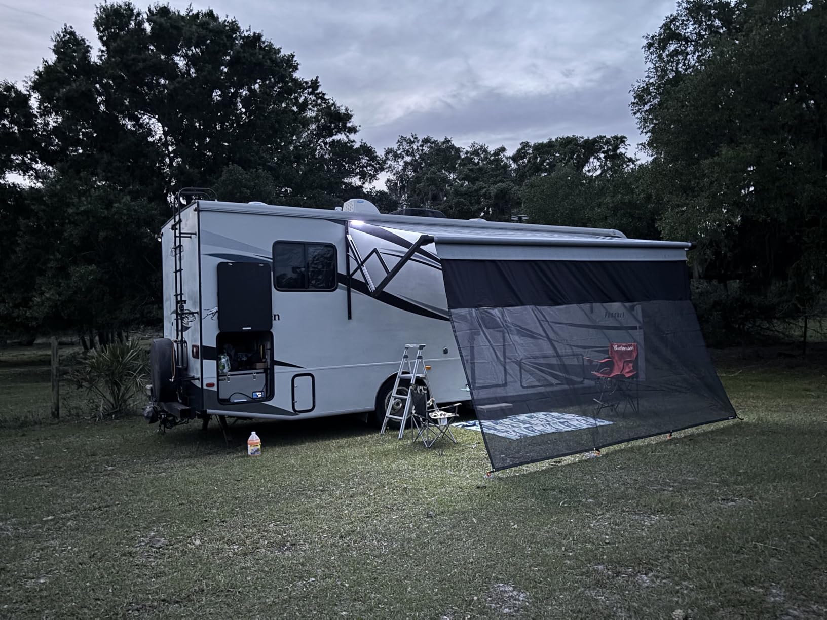 RV Awning Shade Screen with Zipper 9' x 15'3'' customer photo 2