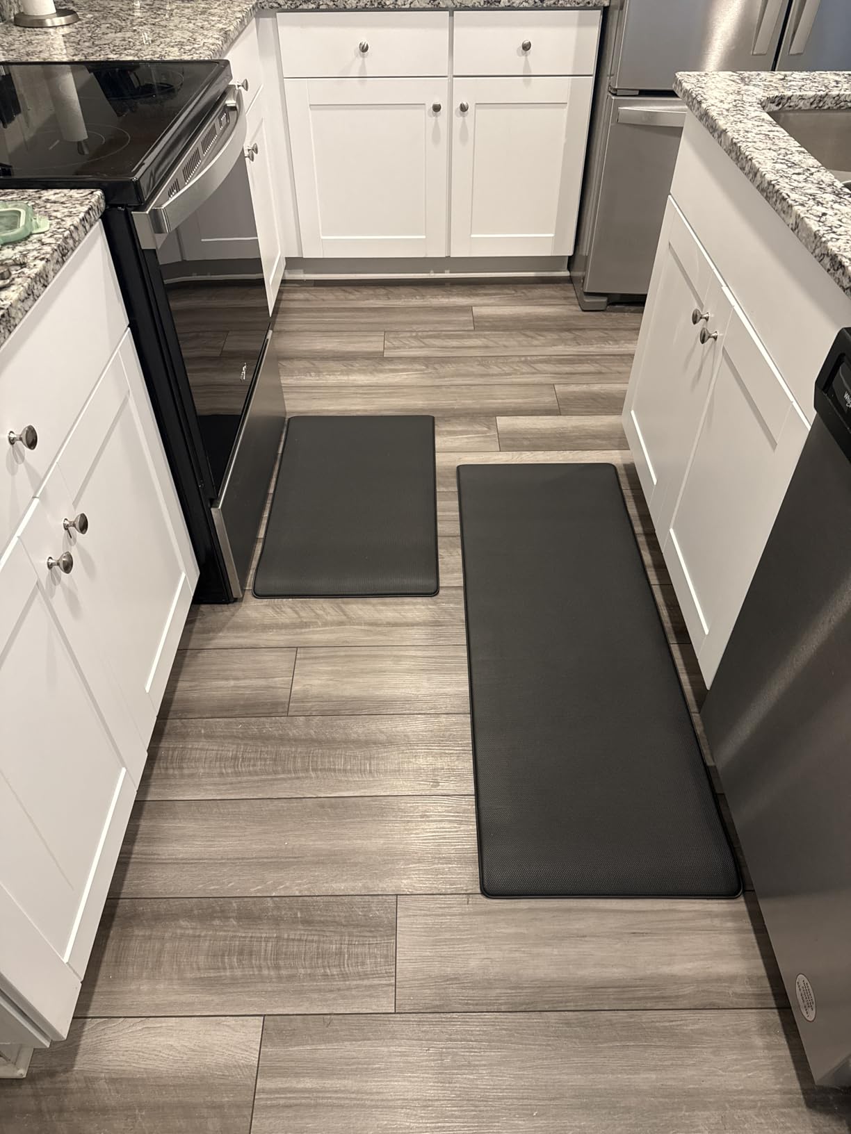 StepRite Kitchen Mats for Floor, 2-Piece Anti-Fatigue Kitchen Rugs, Black customer photo 1