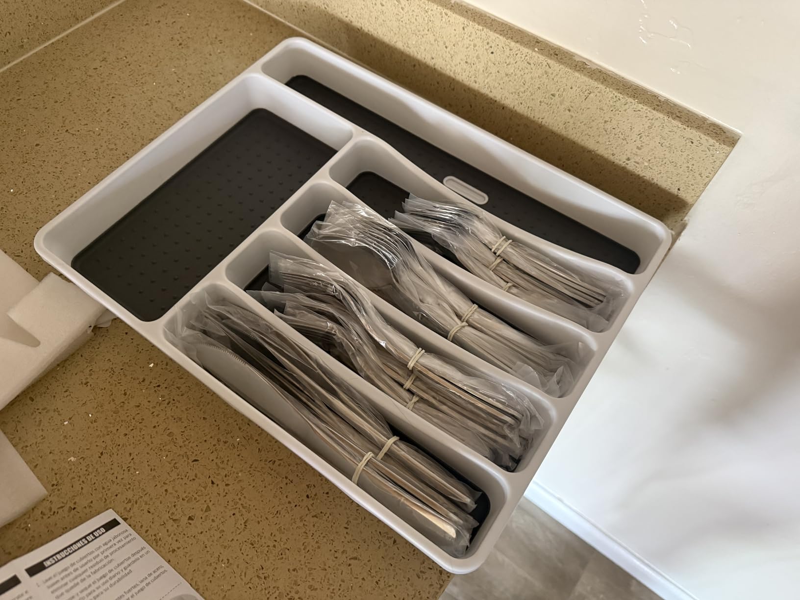 49-Piece Silverware Set with Organizer, Heavy Duty Stainless Steel Flatware Set for 8, Cutlery Utensil Sets with Steak Knives, Rust-proof, Mirror Polished, Dishwasher Safe, Heavy Duty customer photo 2
